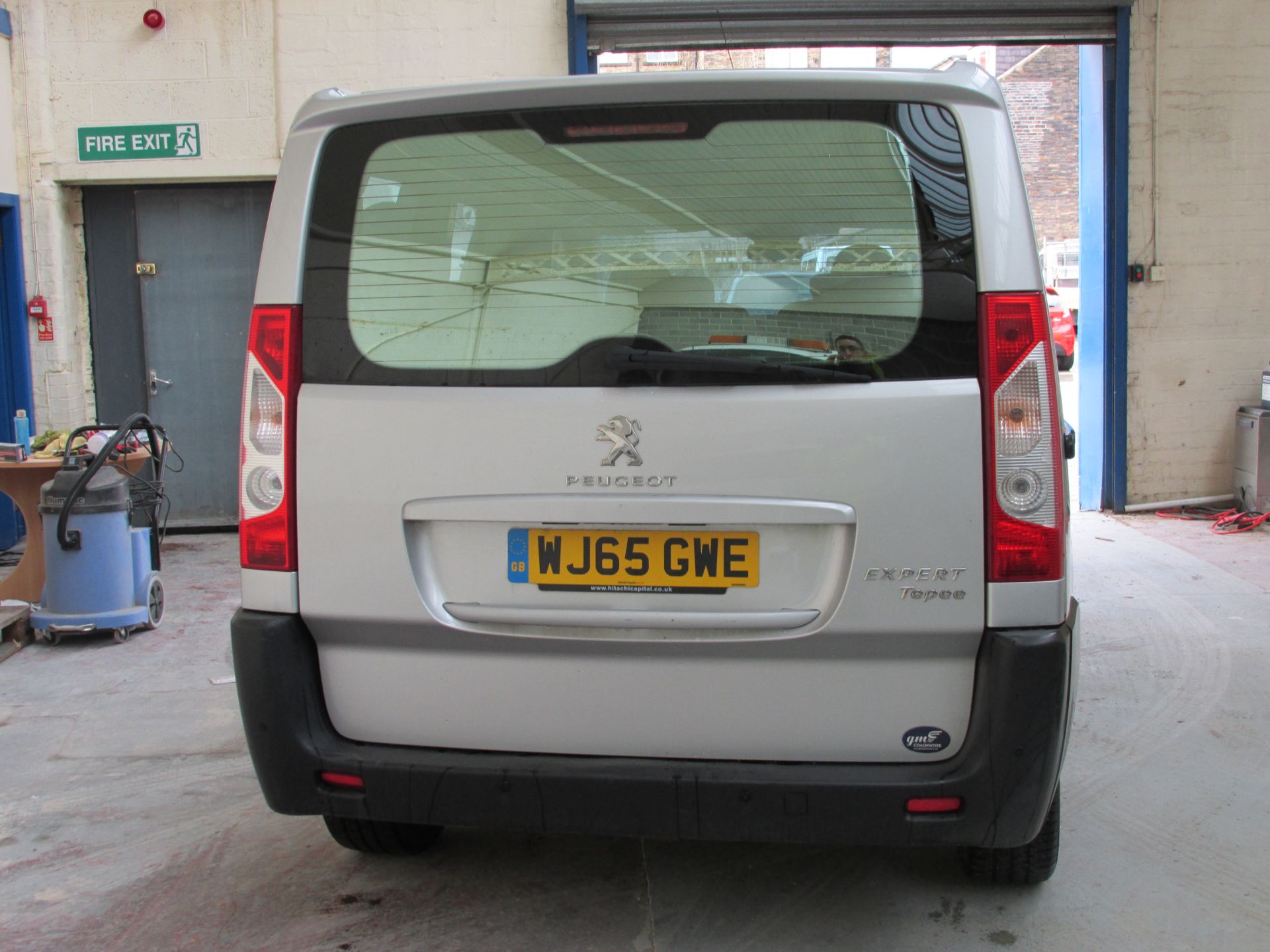 WJ65 GWE Peugeot Expert Teepee 5 Seater Crew Van / MPV - Image 6 of 7