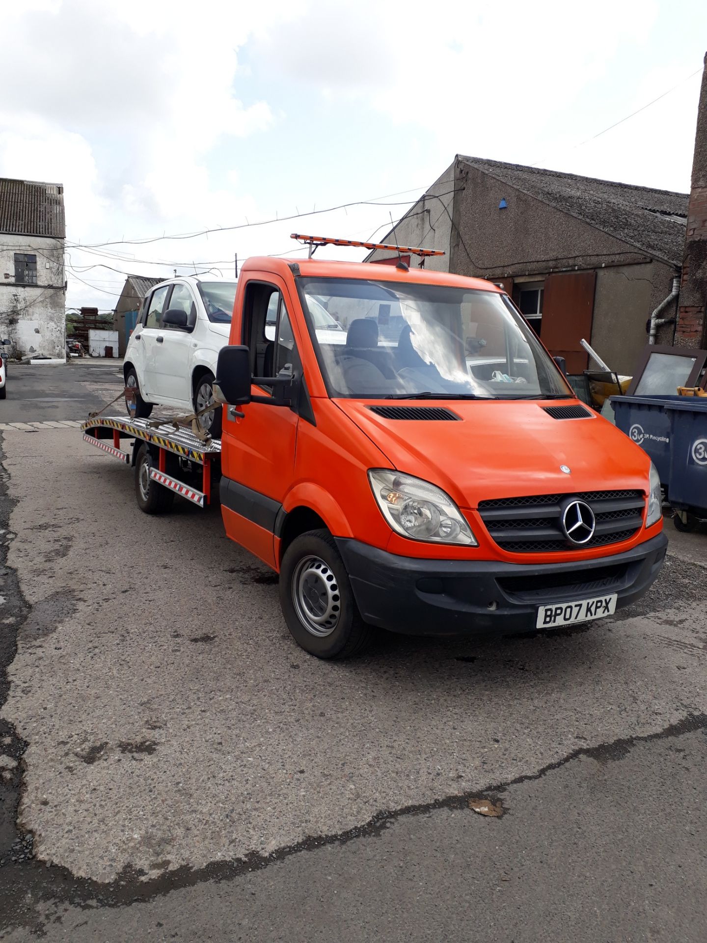 Mercedes Sprinter 6 Speed Recovery Truck - Image 8 of 16