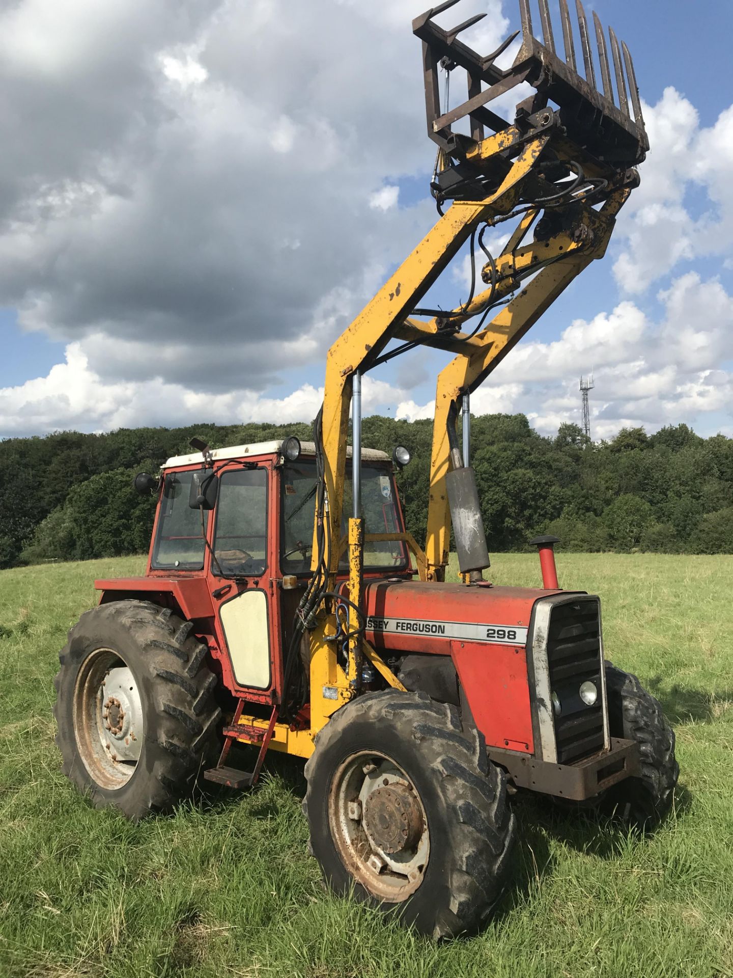 1986 Massey Ferguson 298 4wd Tractor with Loader