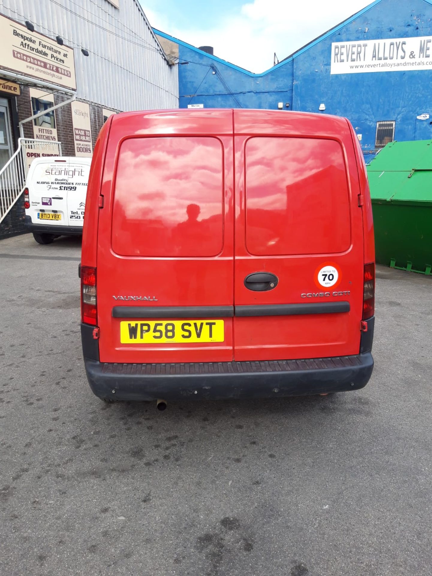 2009 Vauxhall Combo Panel Van with Side Loading Door. - Image 6 of 9