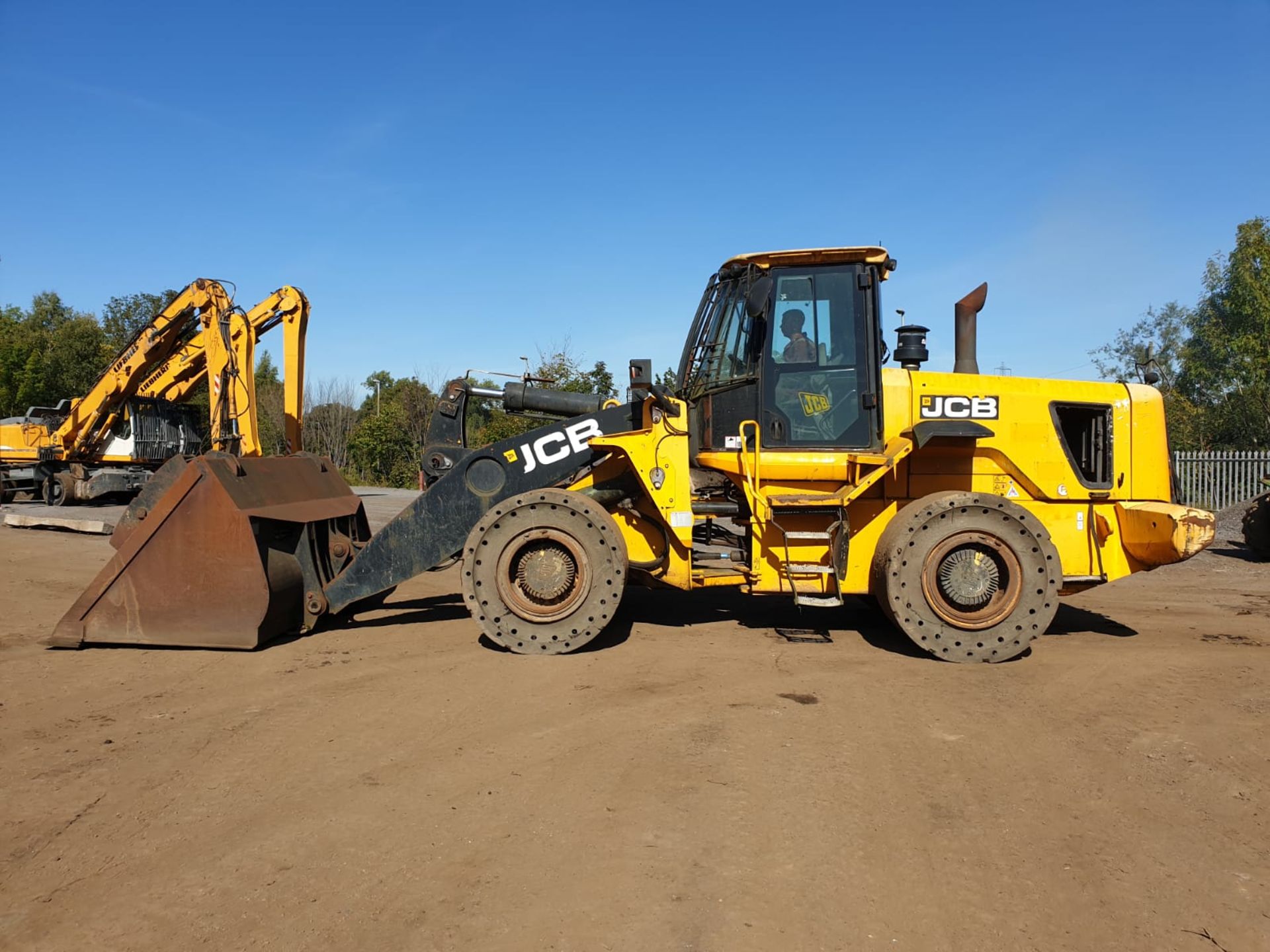 2010 JCB 456 Loading Shovel