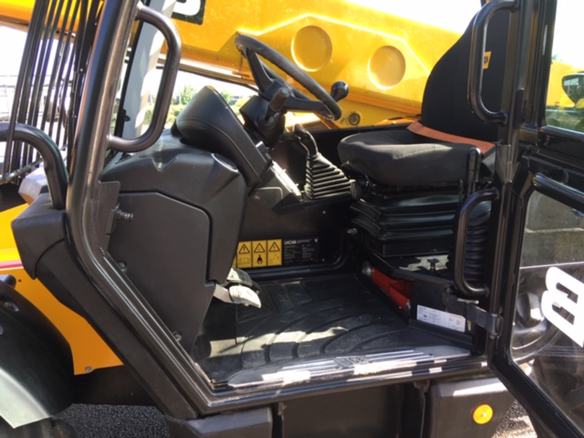 JCB 531-70 Loadall TELEHANDLER (2018) - Image 5 of 11