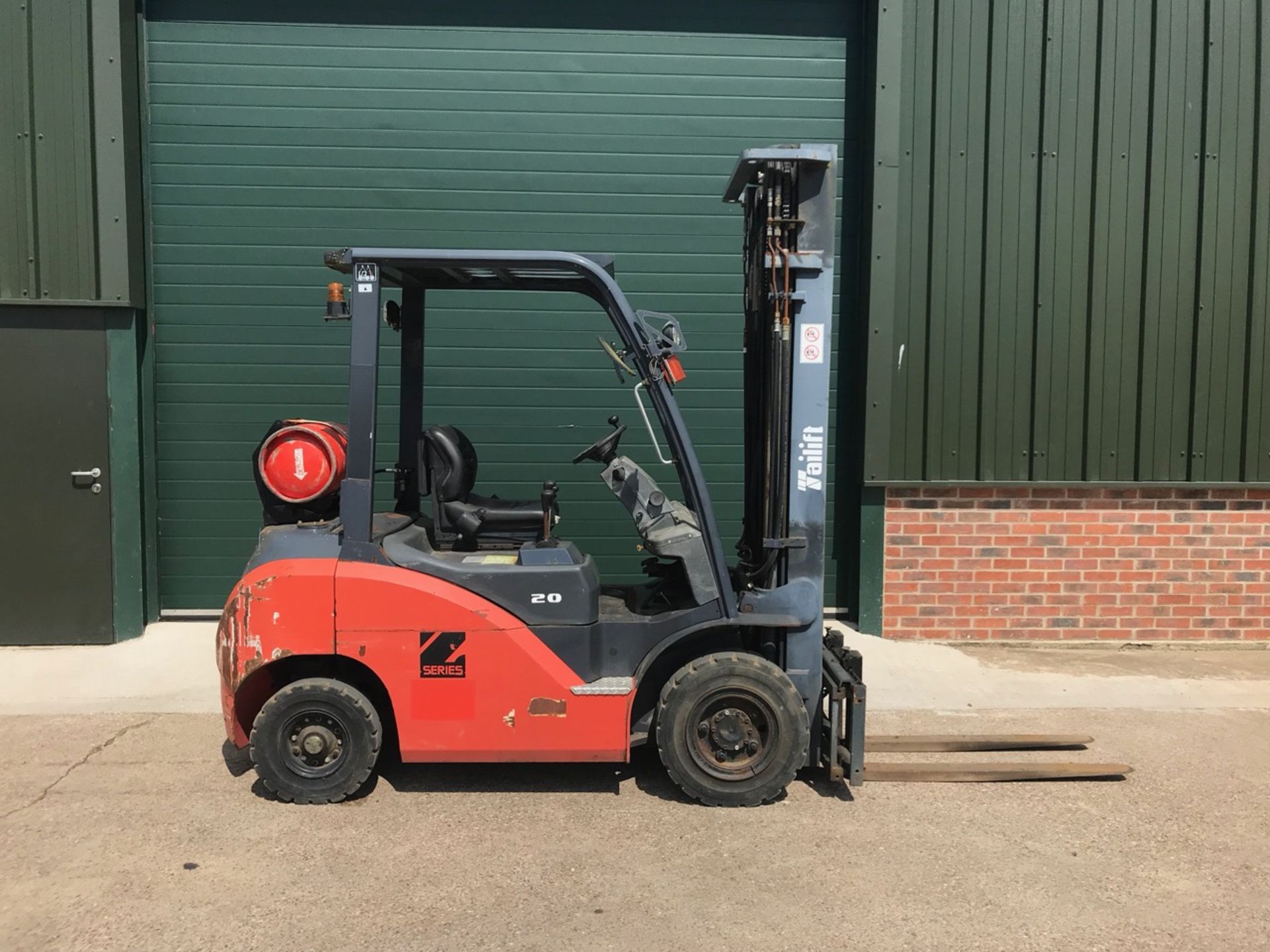 Tailift HFG20 Gas Forklift - Image 3 of 4