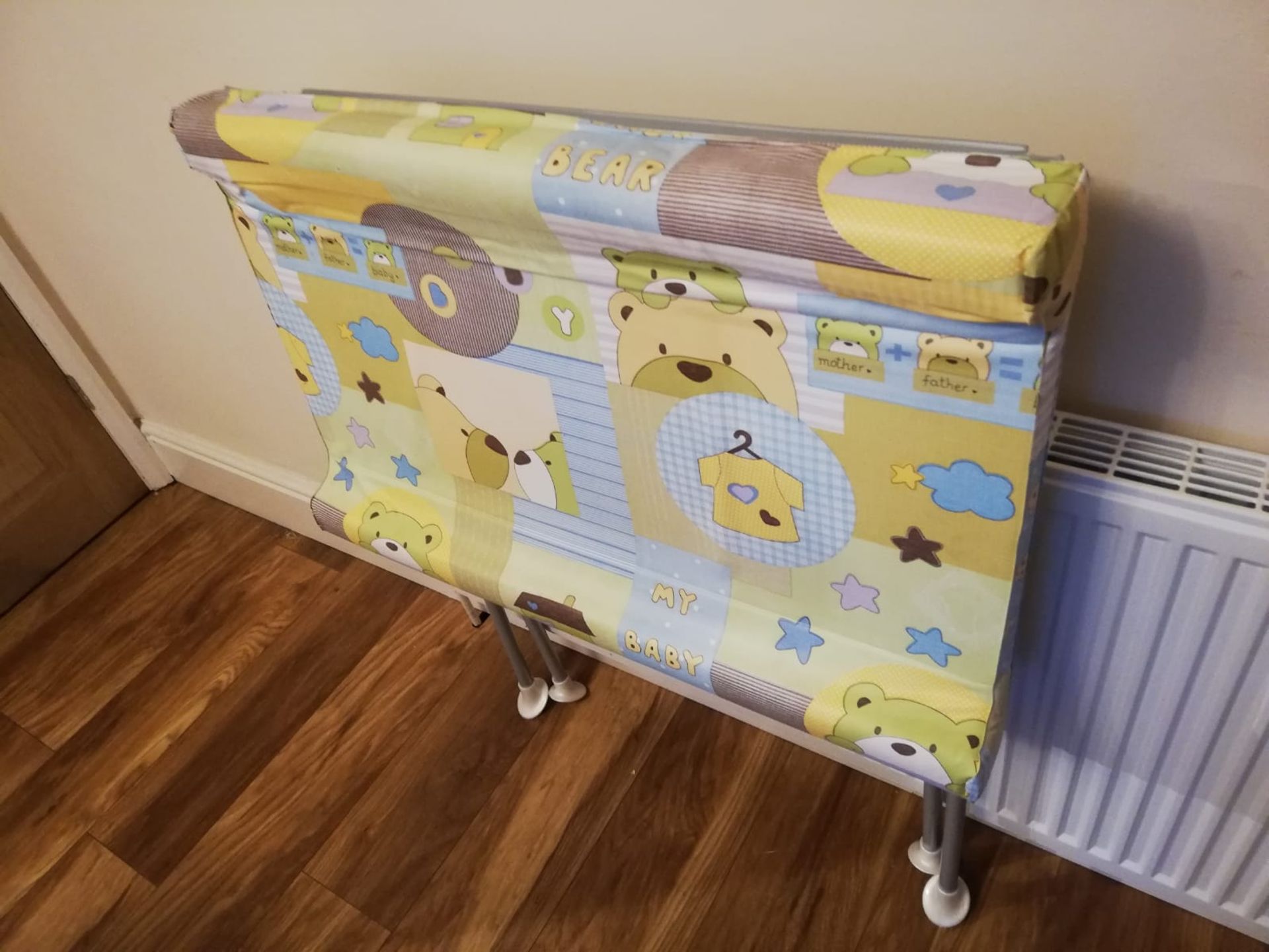 Baby changing stand with bath