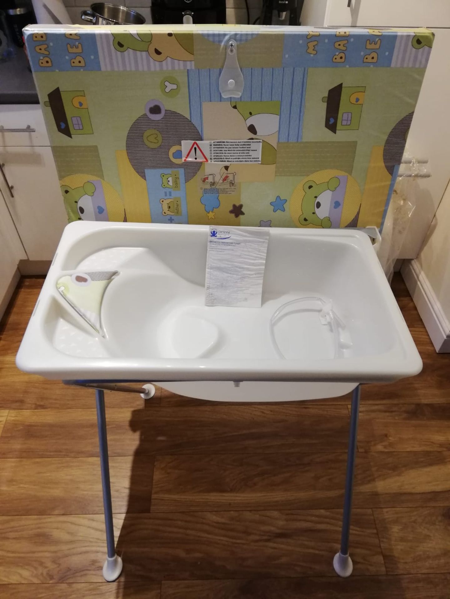 Baby changing stand with bath - Image 2 of 5