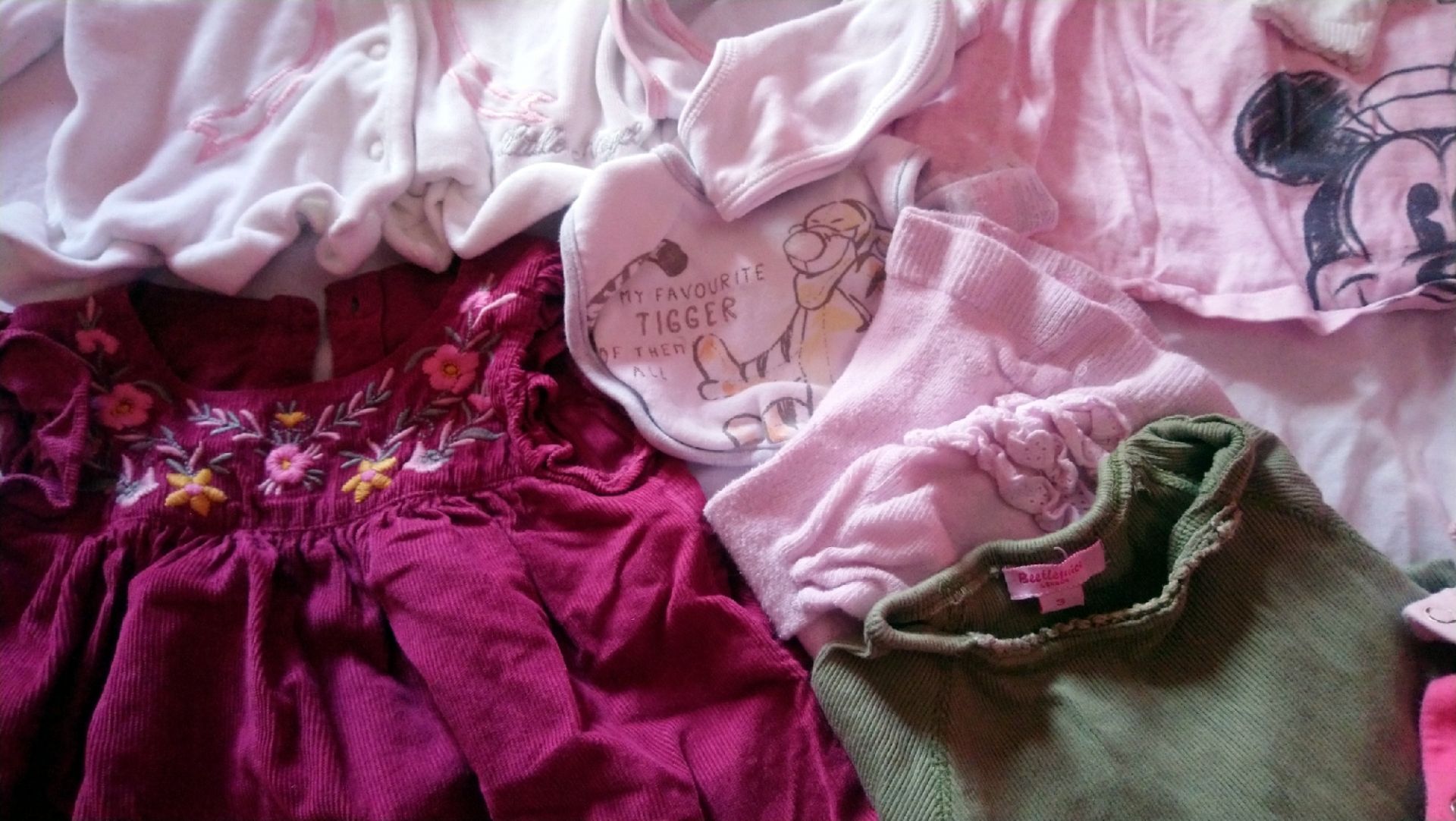 Baby clothing - Bild 2 aus 5