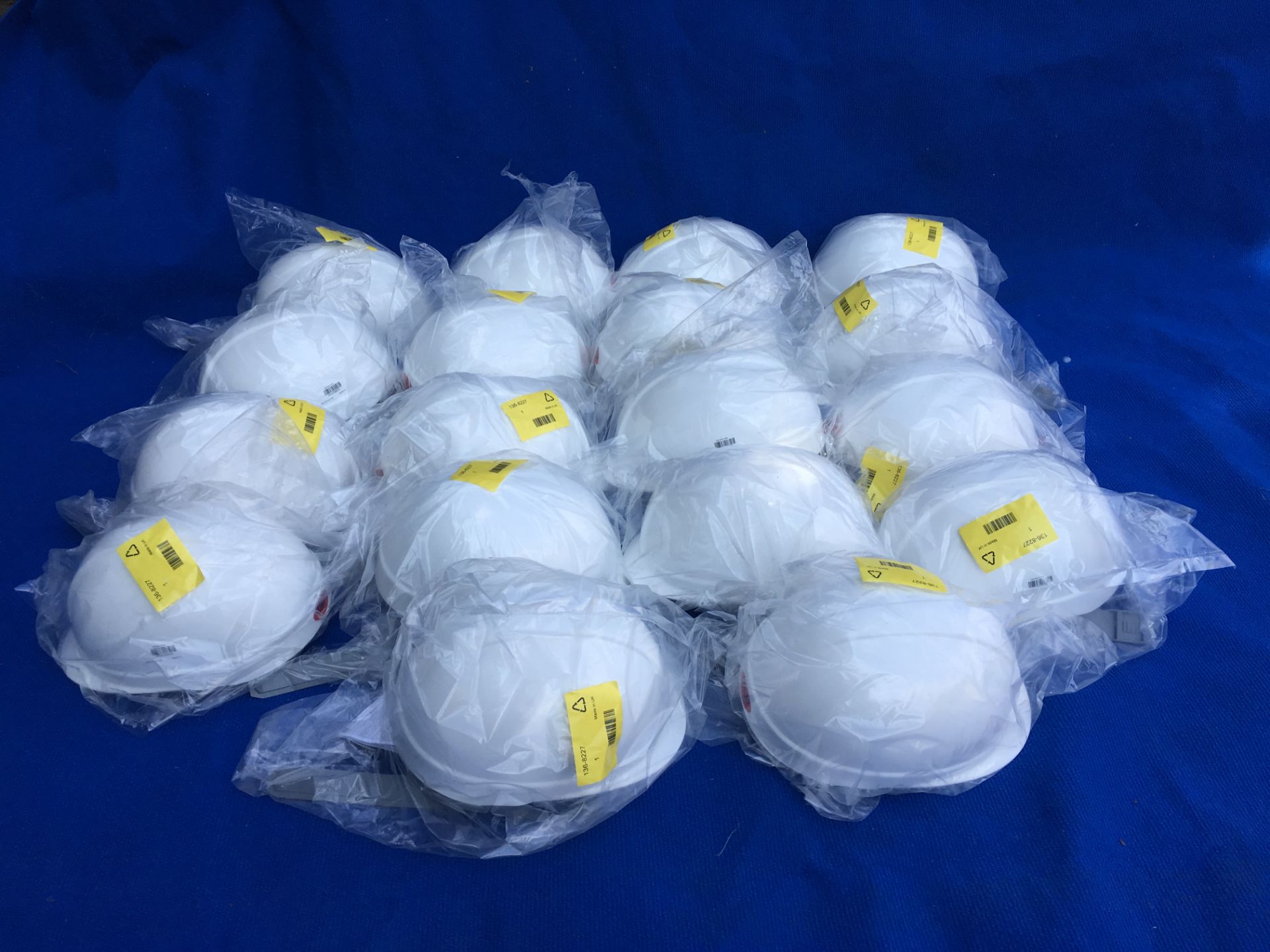 Job lot of 18 JSP Hard Hat Bump Caps (EN812)