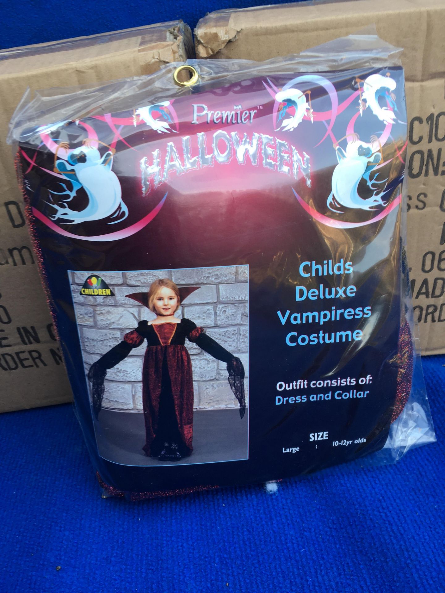 Job lot of 33x Premier Child’s Deluxe Vampiress Costumes RRP £957 - Image 3 of 3