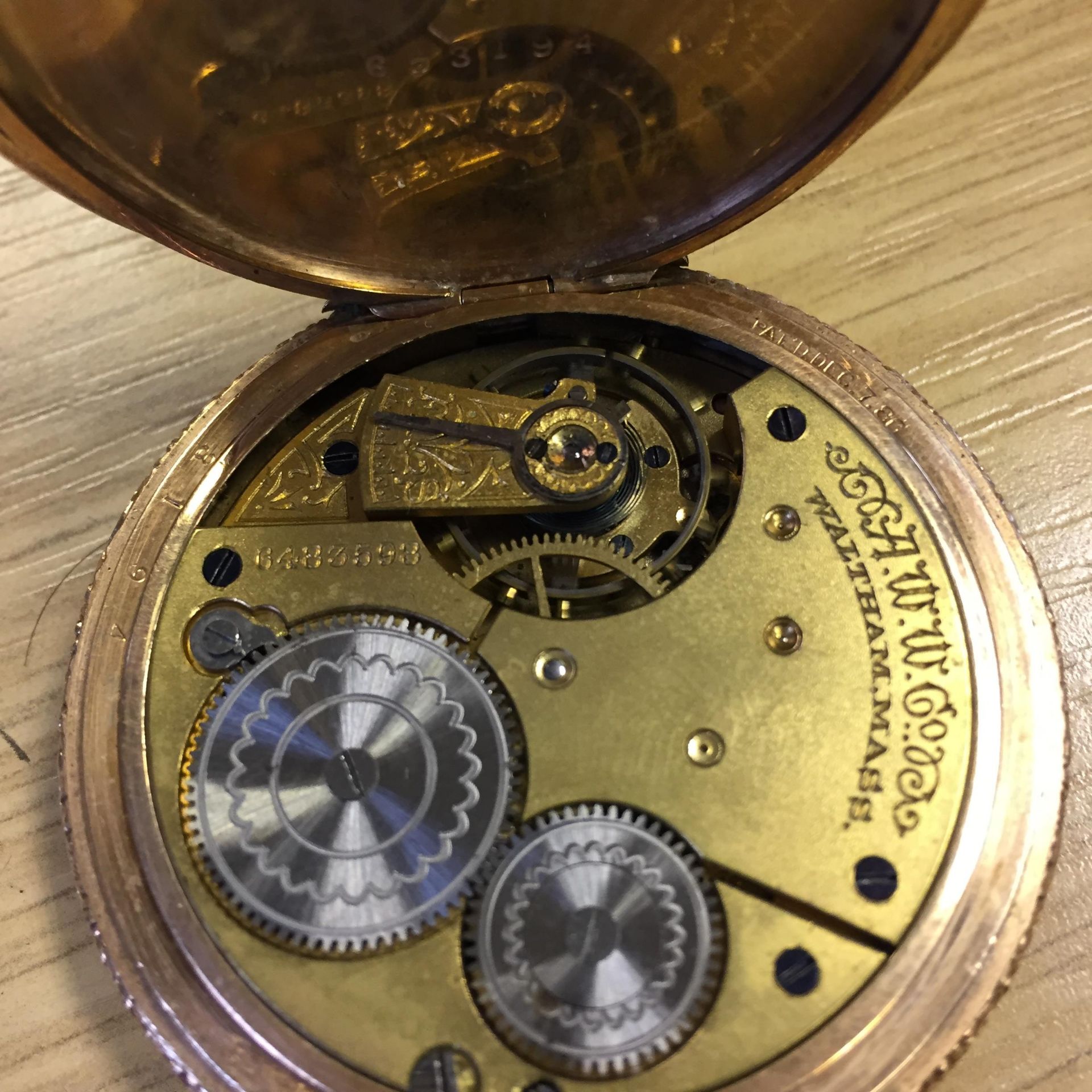 Waltham Hunter Pocket Watch 2 inch dis - Image 4 of 4