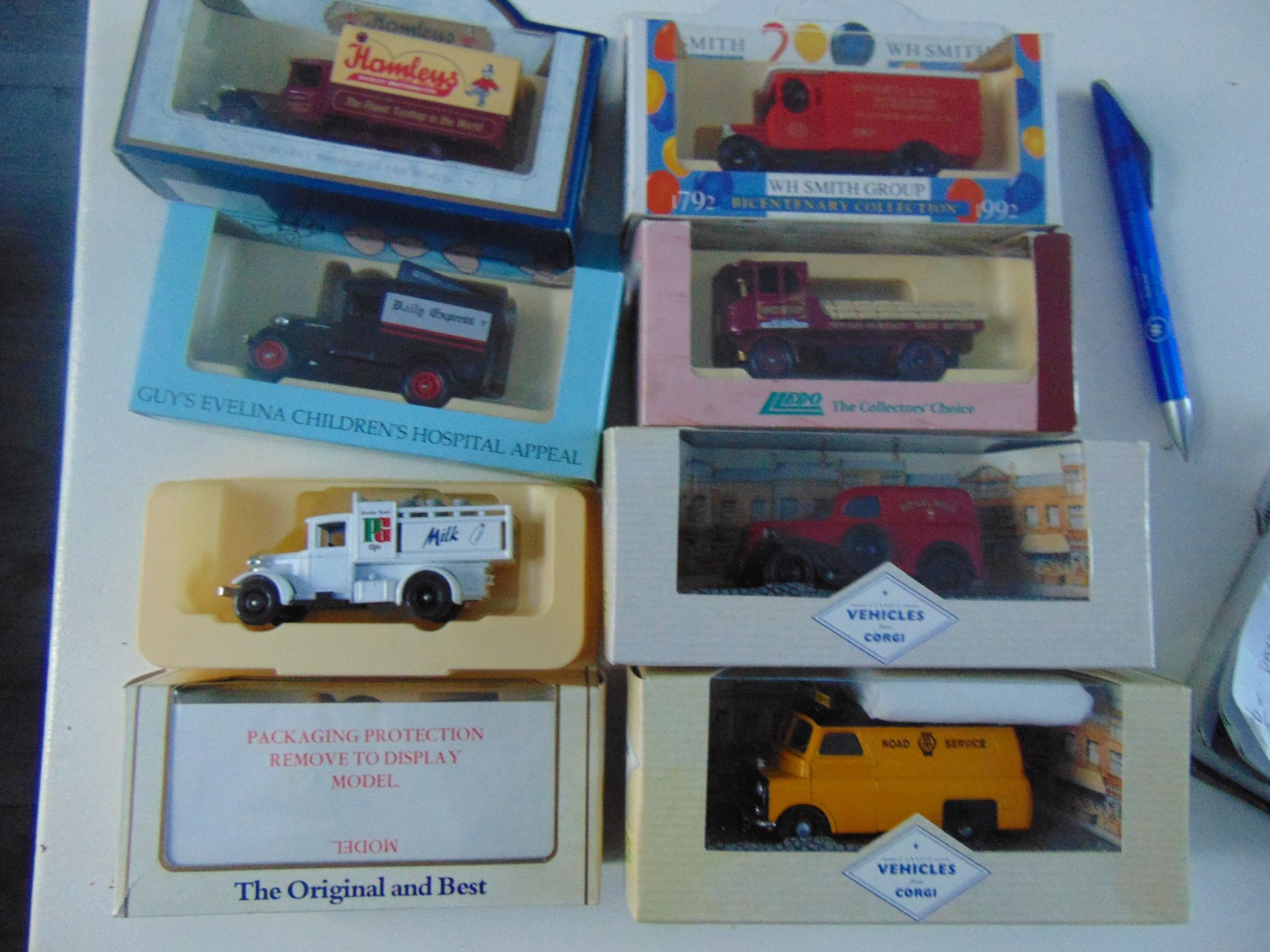 Collection of approx 50+ die cast cars - Image 3 of 9