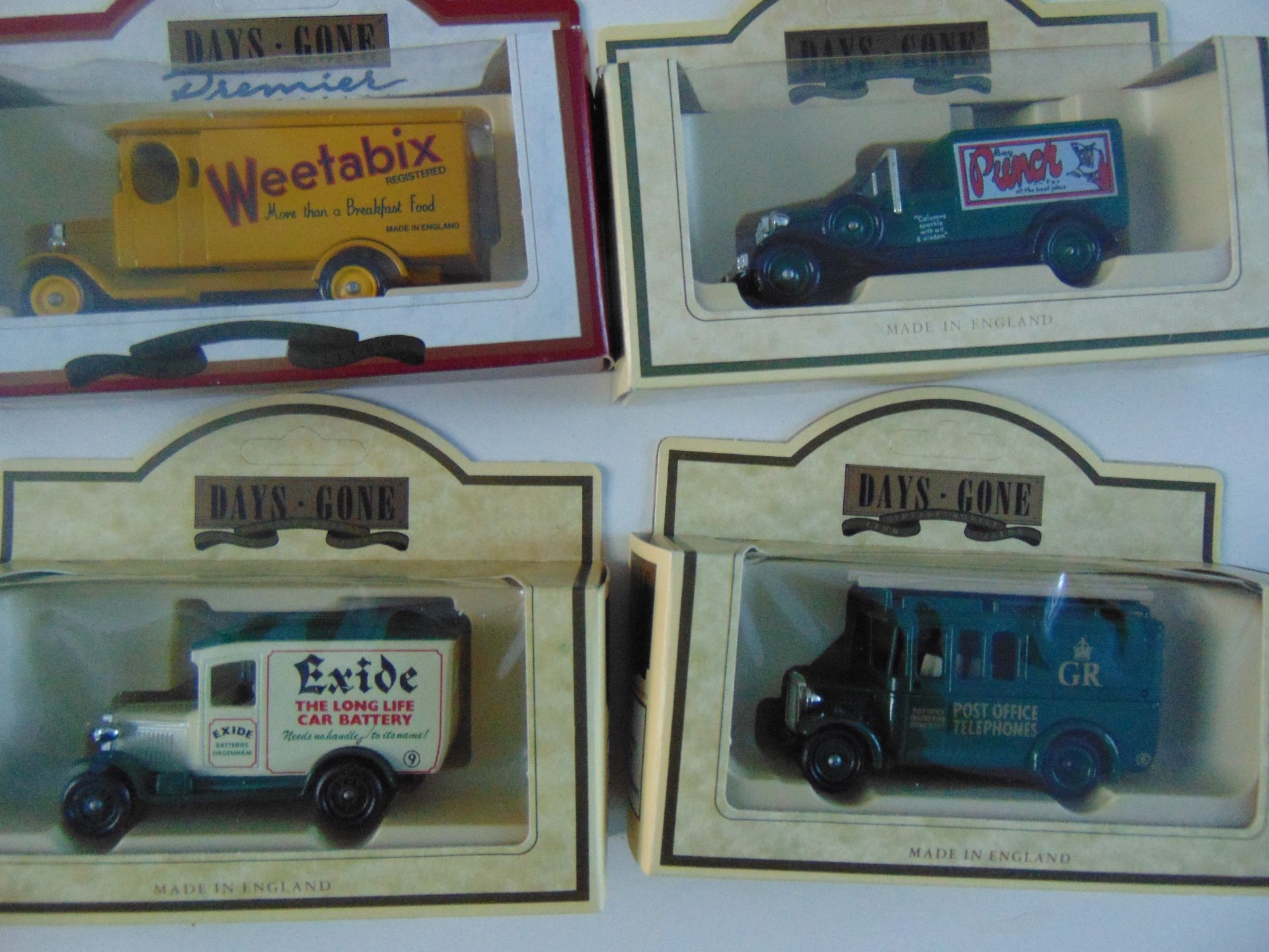 Collection of approx 50+ die cast cars - Image 6 of 9