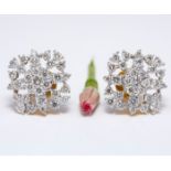 IGI Certified 18 K / 750 Yellow Gold Diamond Earring Studs