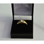 Gentleman's Stunning 18K Gold Solitaire Diamond ring