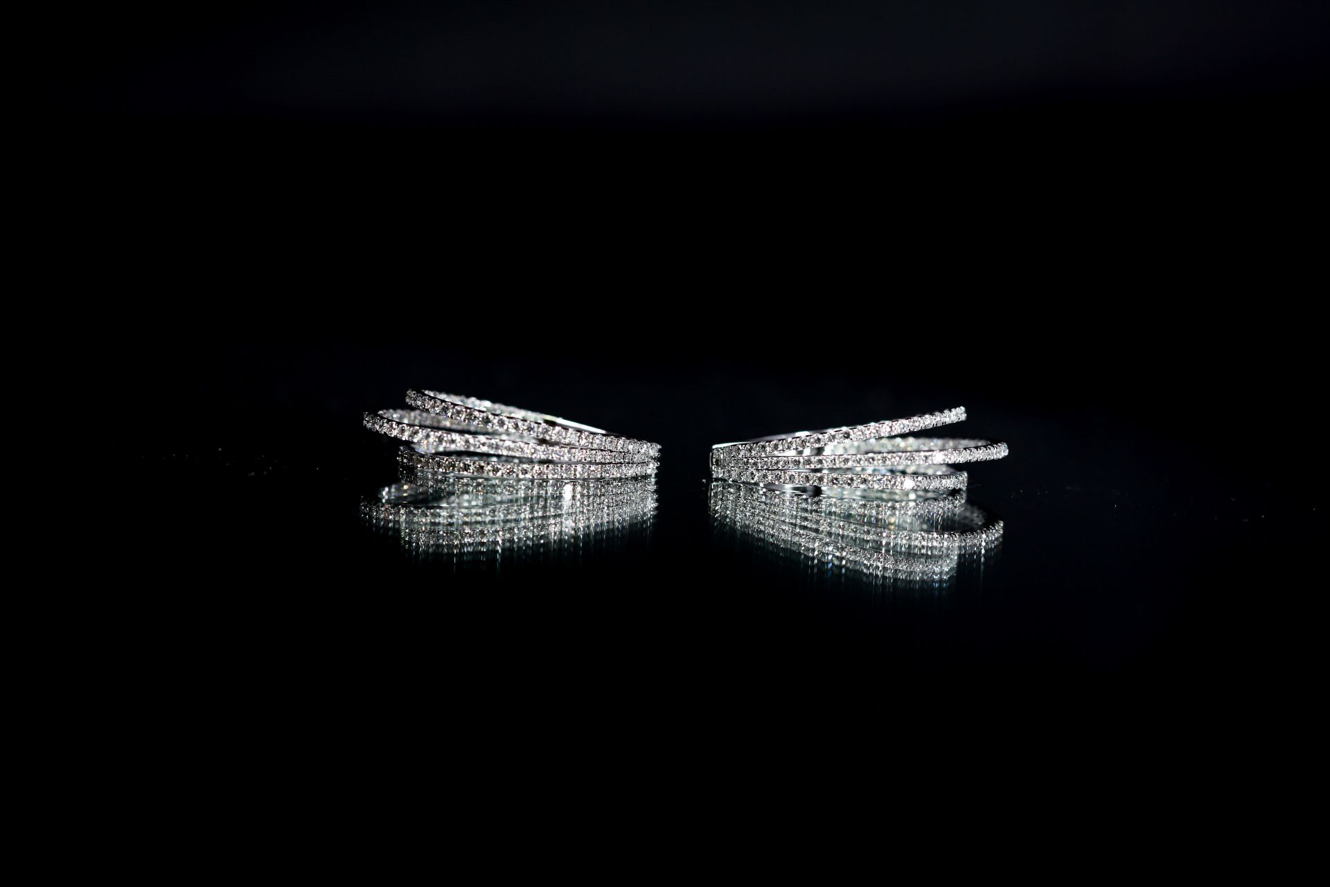 Beautiful bespoke triple horseshoe shaped earrings, featuring 2.20cts of brilliant-cut diamonds - Image 20 of 20