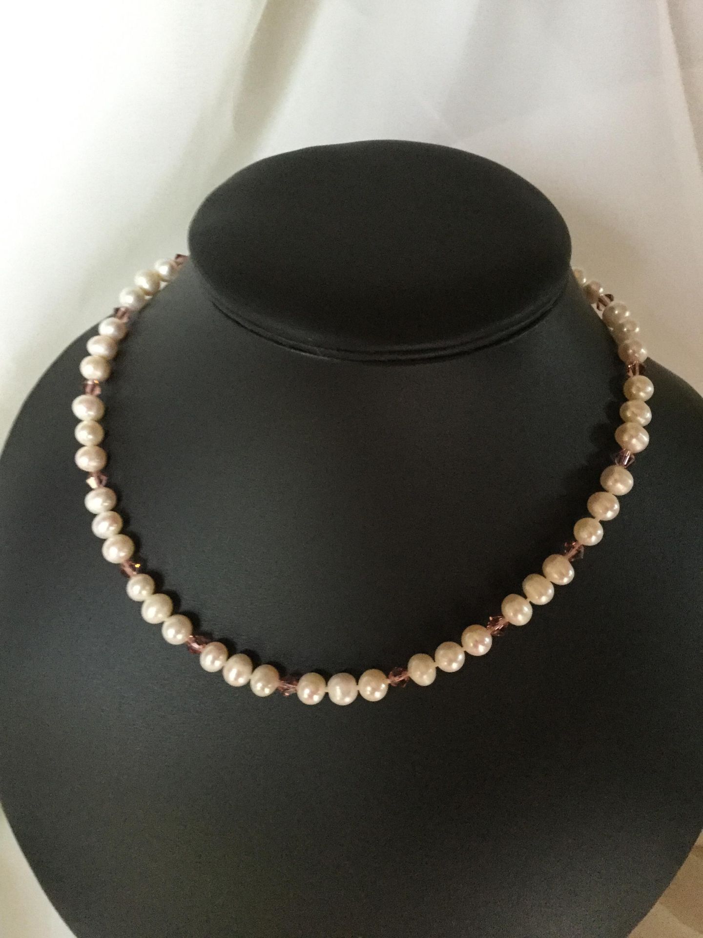 Freshwater Cultured Pearl with Vintage Rose Swarovski éléments necklace 925 silver clasp - Image 6 of 8