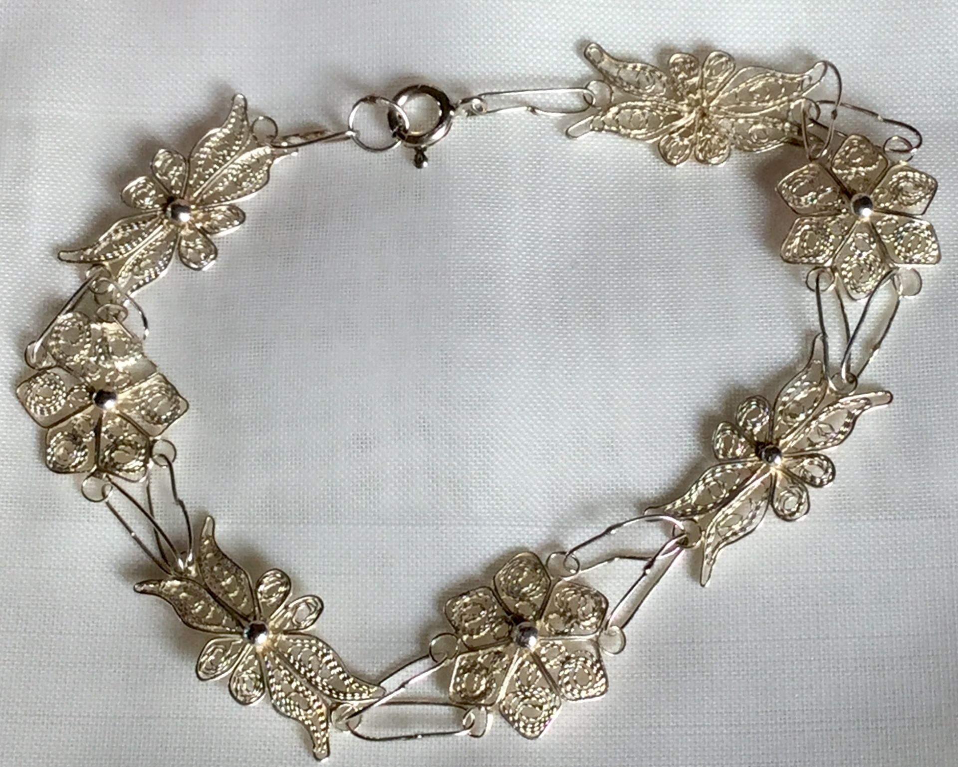 Pretty Intricate Silver bracelet from Malta flower intricate design - Image 2 of 5