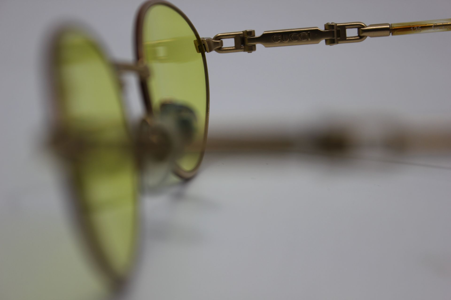 GUCCI sunglasses 1990s Made In Italy Hipster yellow lenses RARE tortoiseshell - Image 16 of 33