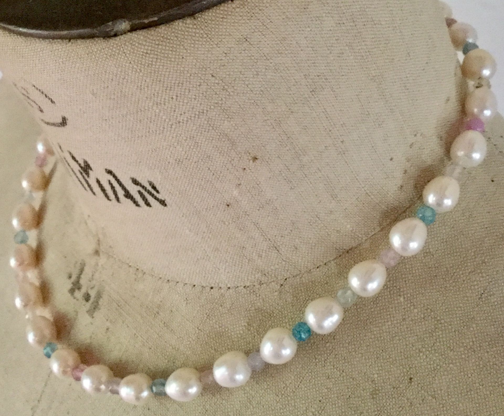 Freshwater Cultured Pearl Necklace and Beryl facate delicate bridal colour 925 silver - Image 6 of 7