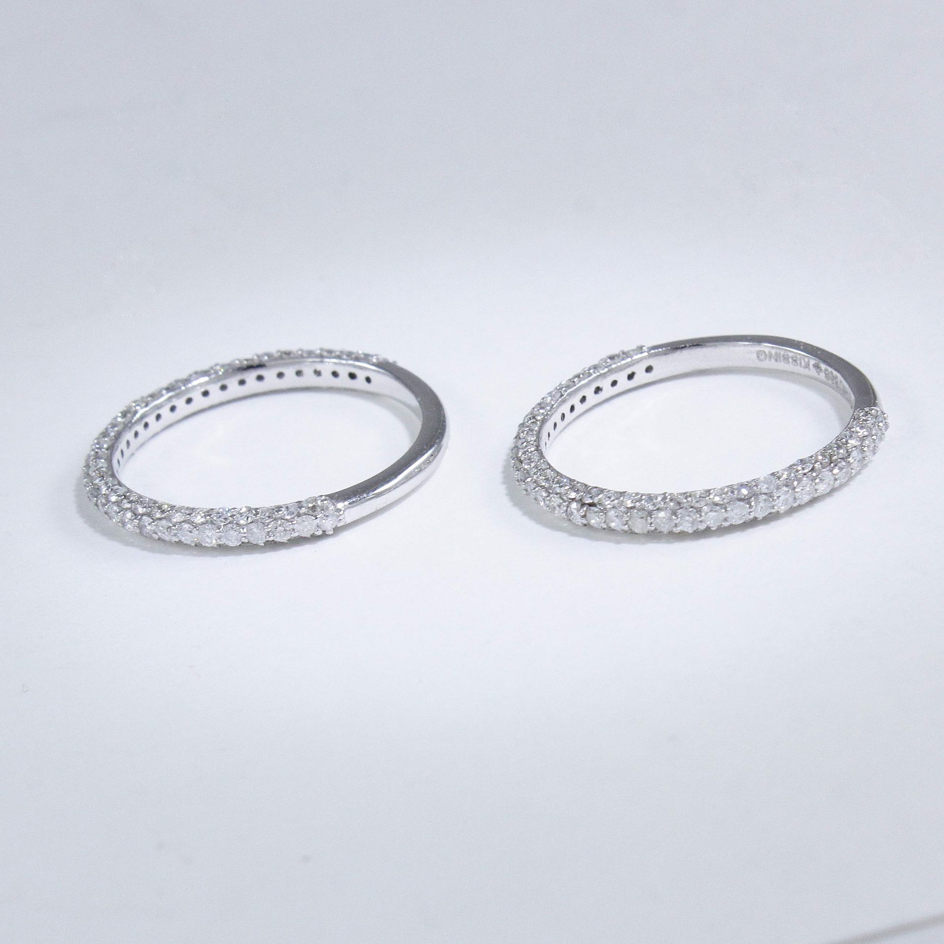 14 K / 585 Set of 2 White Gold Diamond Band Rings - Image 3 of 8