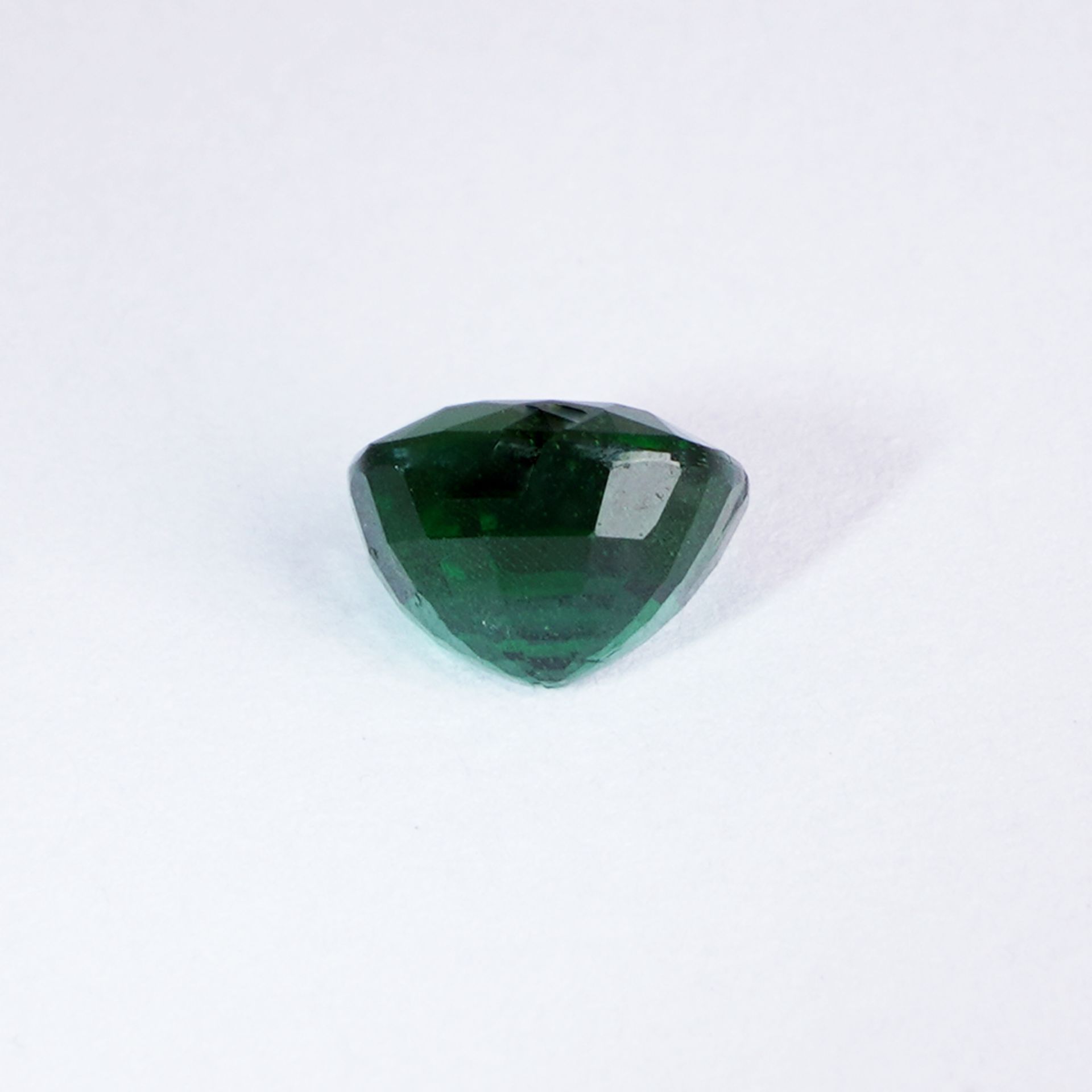 GIA Certified 2.02 ct. Tsavorite (Grossular-Garnet) - KENYA, EAST-AFRICA - Image 6 of 8