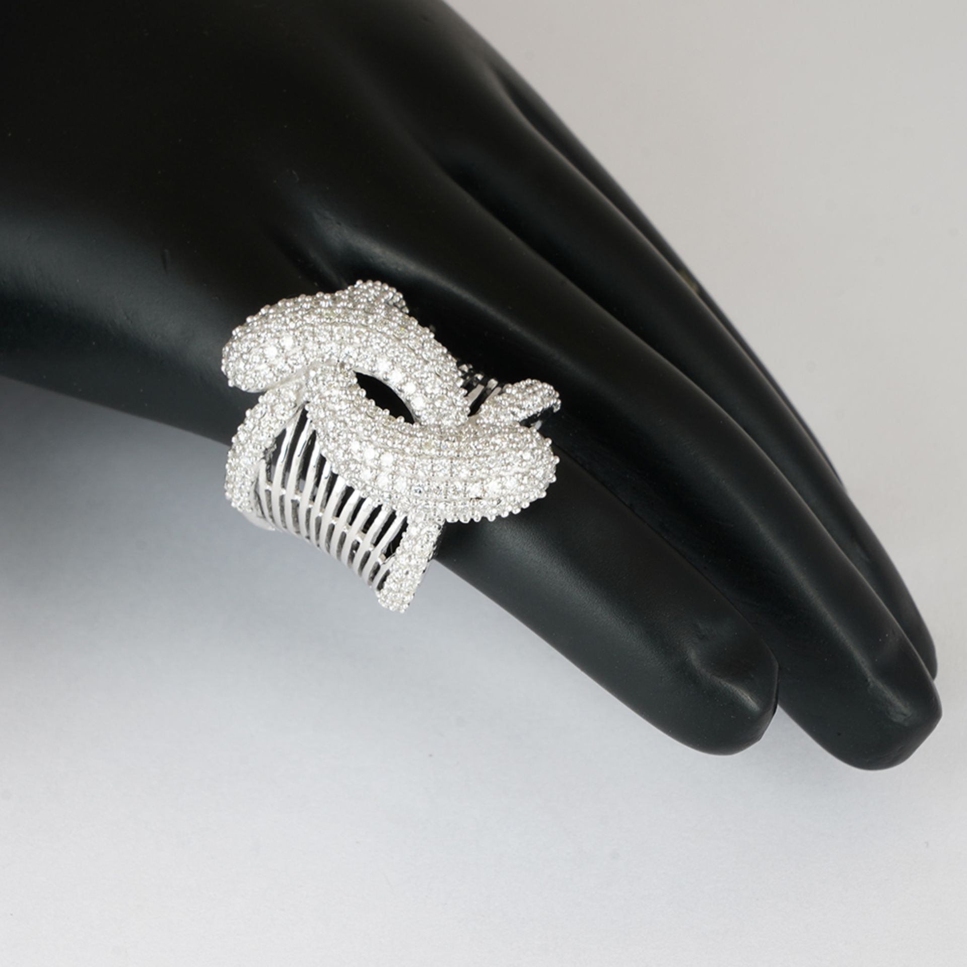 14 K / 585 White Gold Designer Diamond Ring - Image 5 of 10