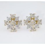 IGI Certified 18 K / 750 Yellow Gold Diamond Earrings