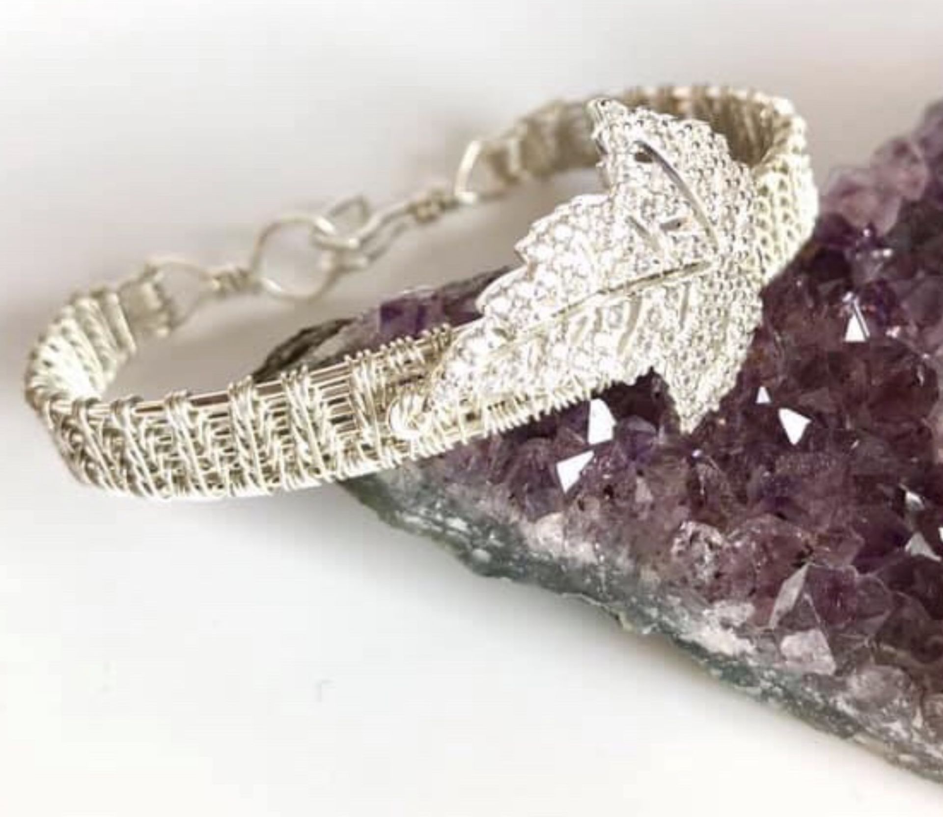 Stunning Zircon leaf 925 Silver weave Bracelet / Cuff