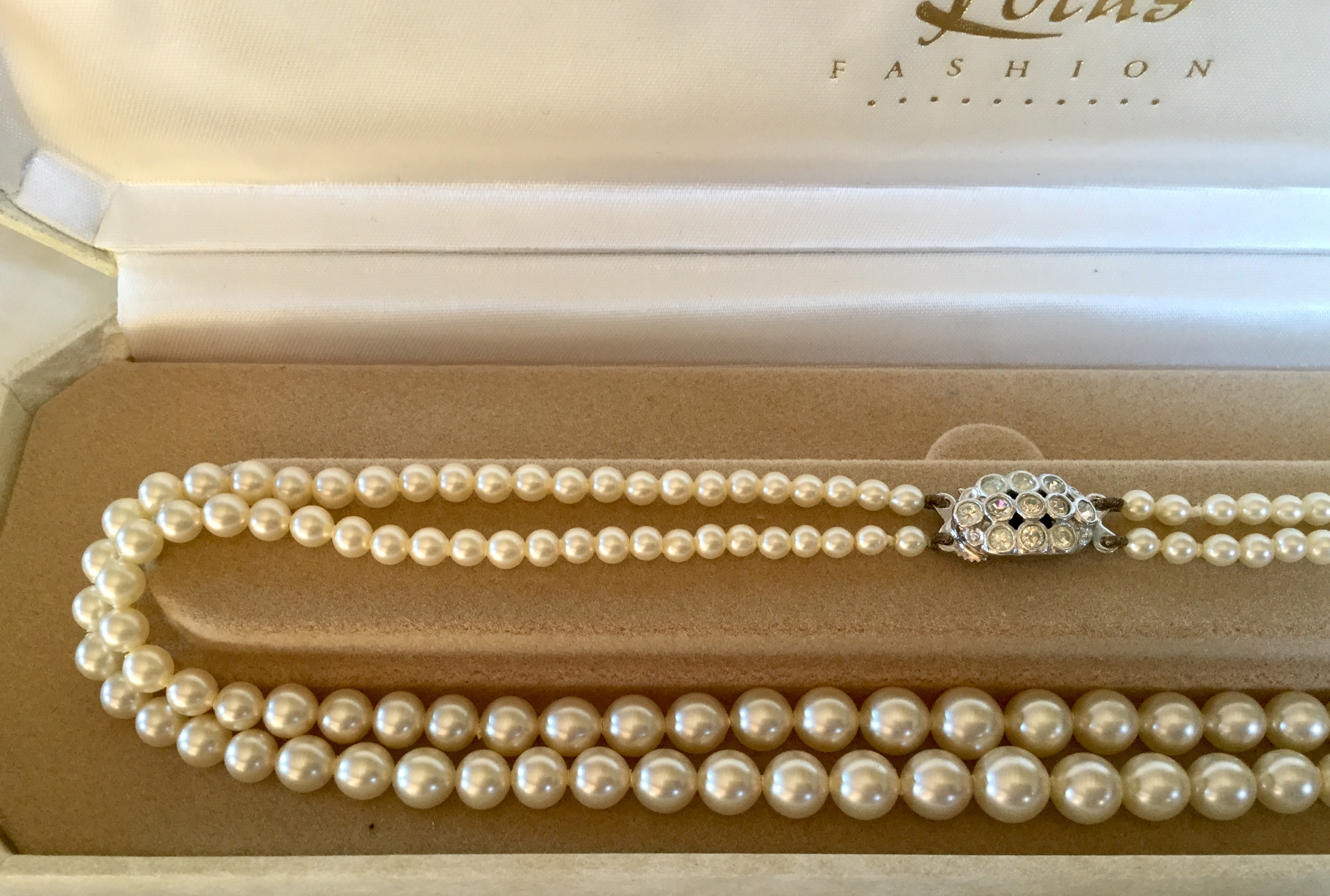 Vintage Lotus Double row 18” Pearls Diamanté Clasp marked Lotus for bride wedding - Image 3 of 5