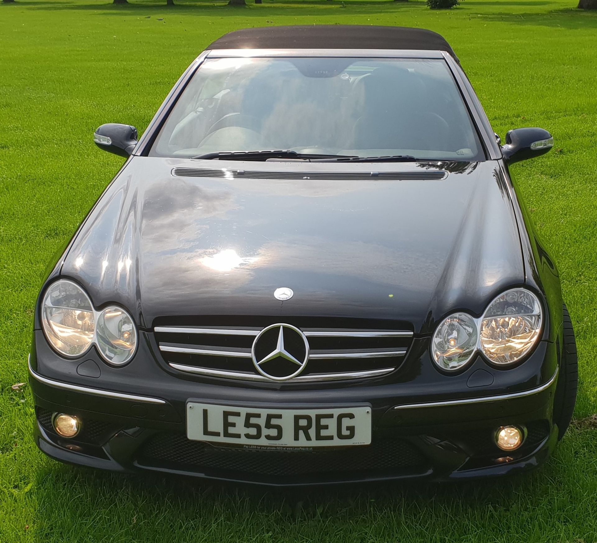 2006 Mercedes CLK280 Sport with AMG kit. Fully loaded + Sat-Nav in Excellent condition - Bild 2 aus 16