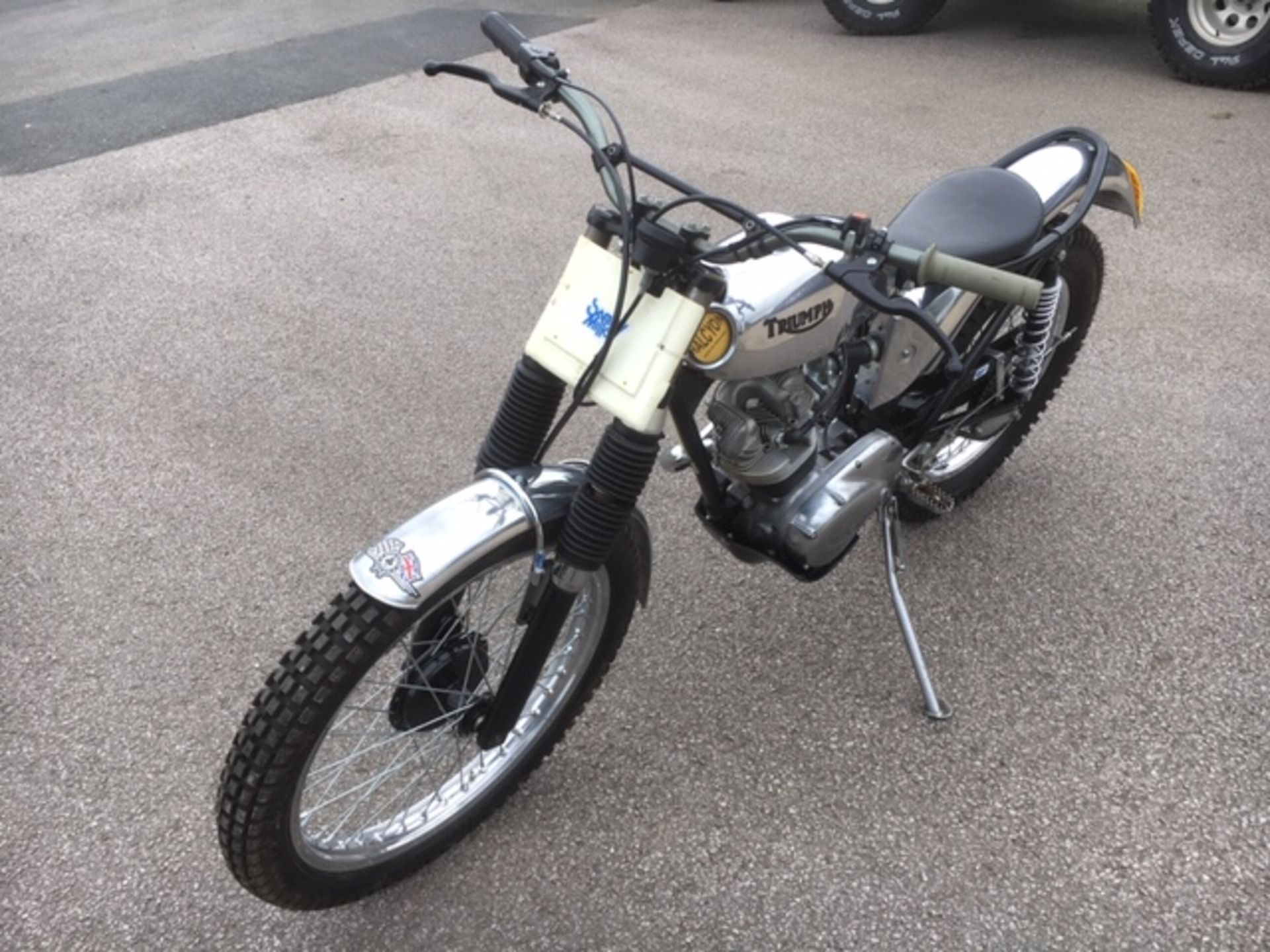 1964 Triumph Tiger Cub Trials Motorcycle - Bild 2 aus 7