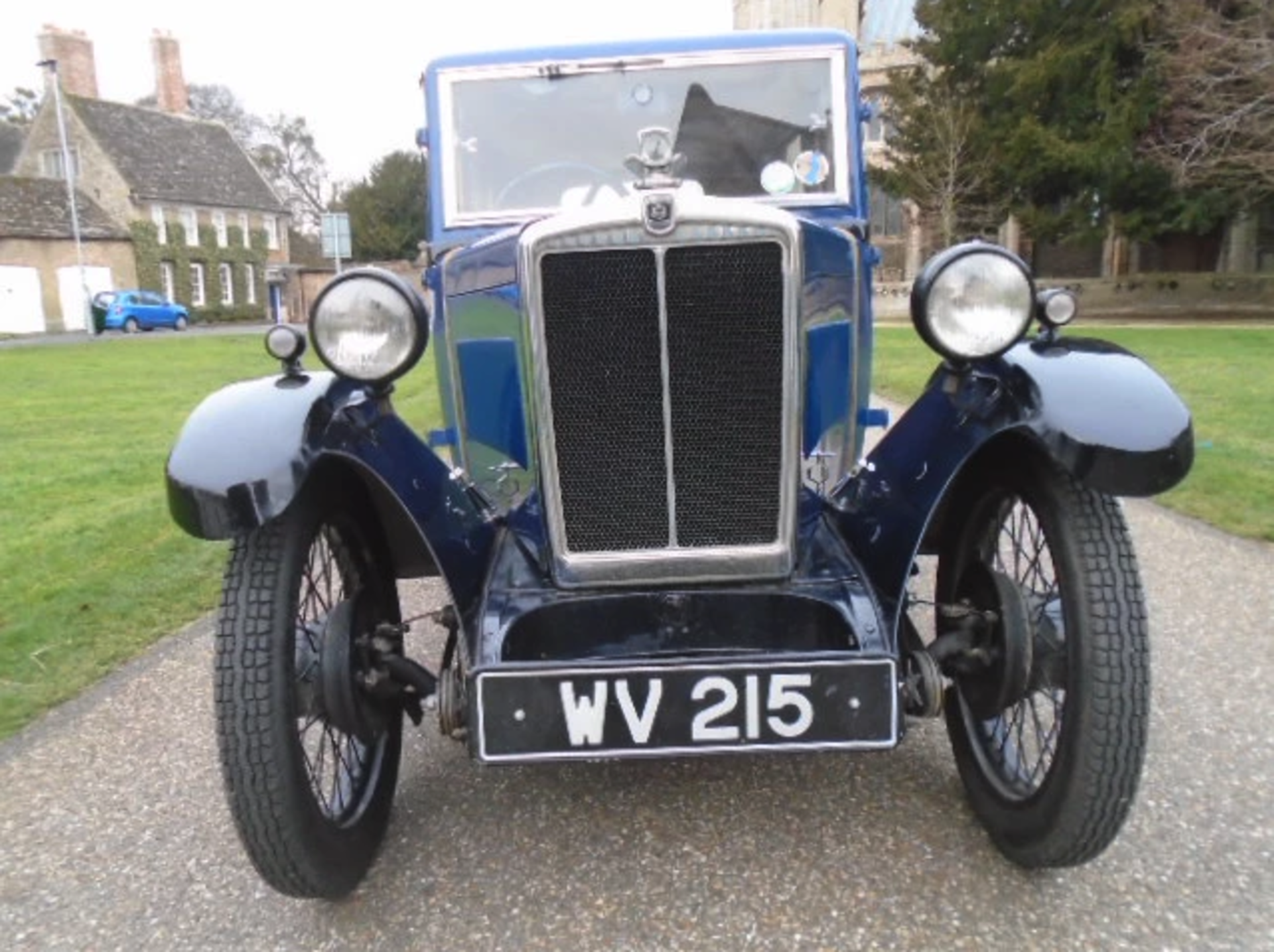 1931 Morris Minor, previous body off frame resto. - Bild 3 aus 6