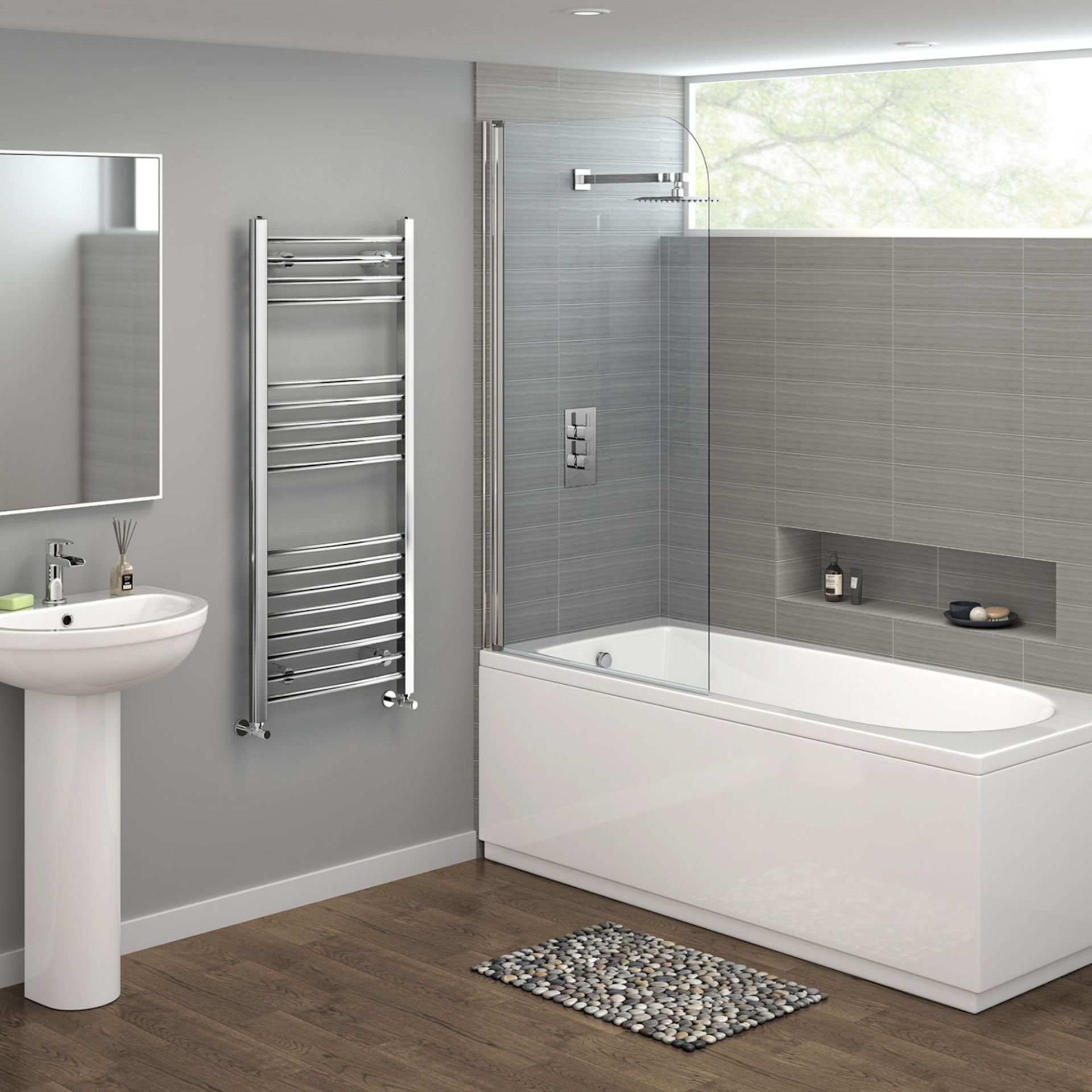 (EY121) 1200x500mm - 20mm Tubes - Chrome Curved Rail Ladder Towel Radiator. Made from chrome - Image 2 of 3