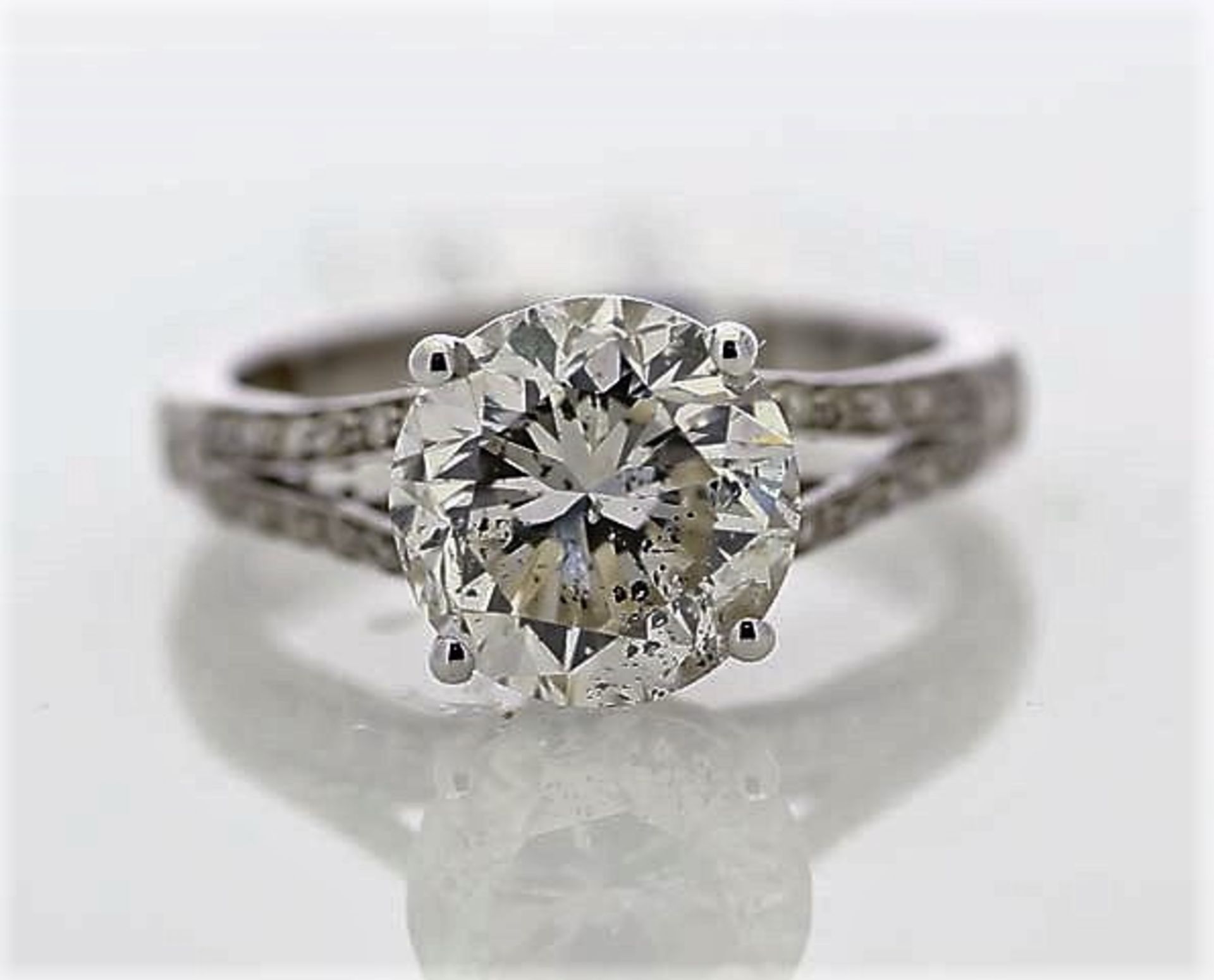 18k White Gold Single Stone Prong Set With Stone Set Shoulders Diamond Ring 3.57 - Image 2 of 3