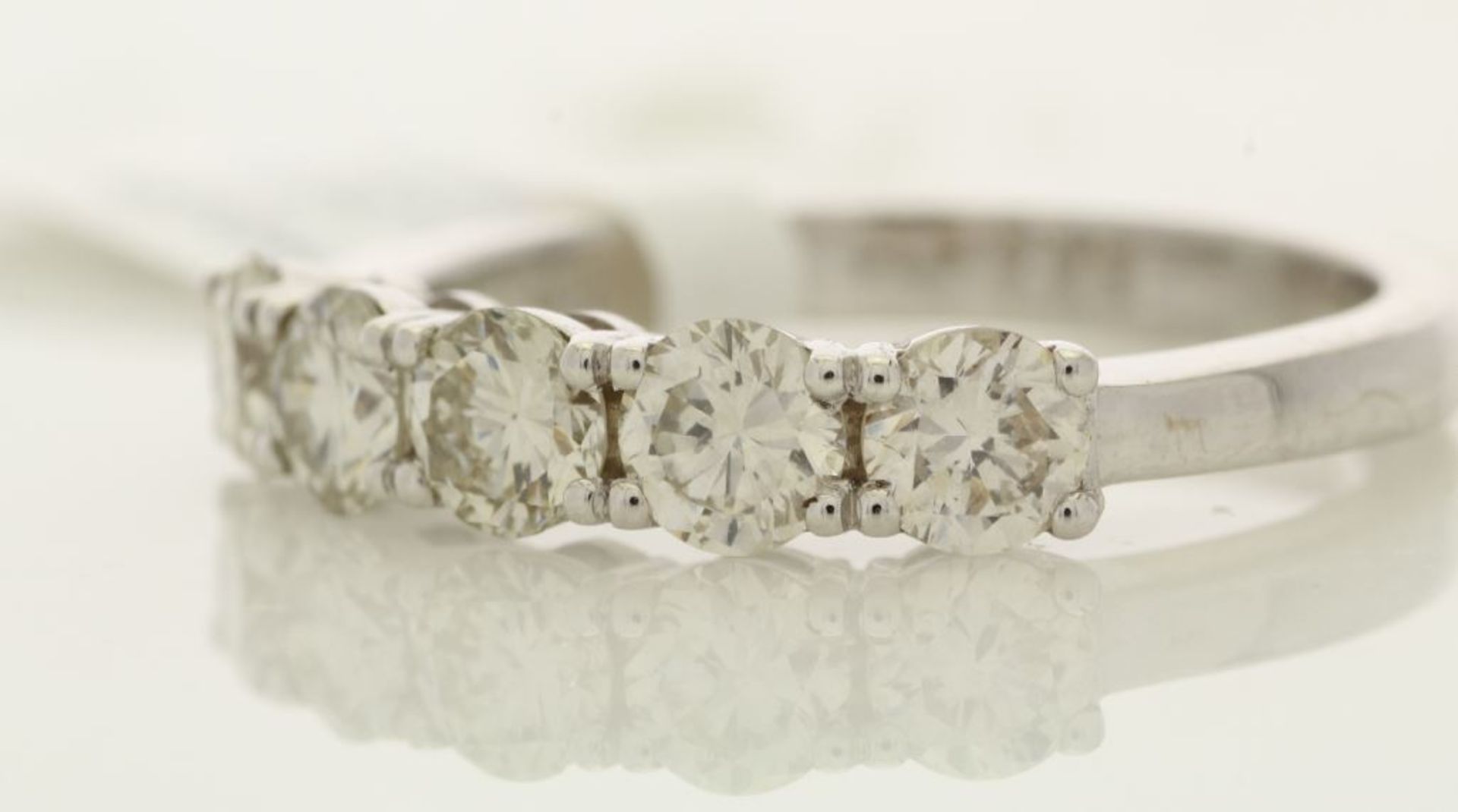 18k White Gold Claw Set Semi Eternity Diamond Ring 1.18 - Image 2 of 3