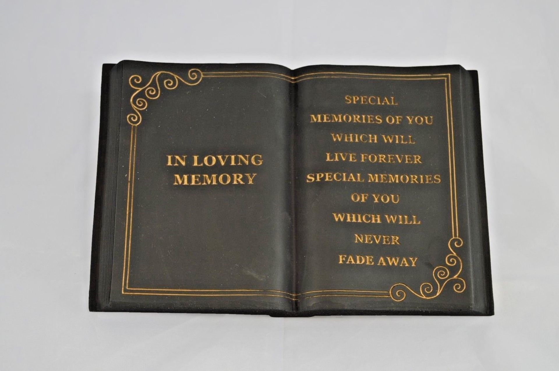 New & Sealed Packaging - Black Memorial Book - 1 Item - RRP £14.99