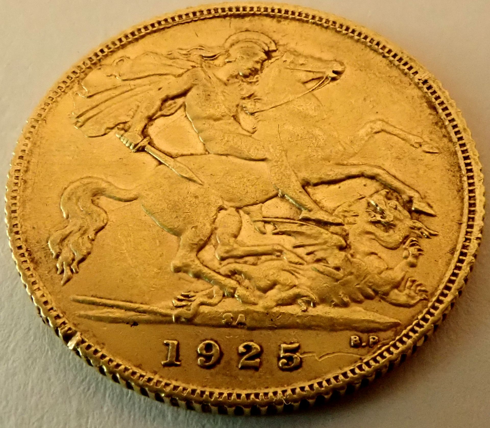 ½ Sovereign - George V. 1925 - Image 2 of 2