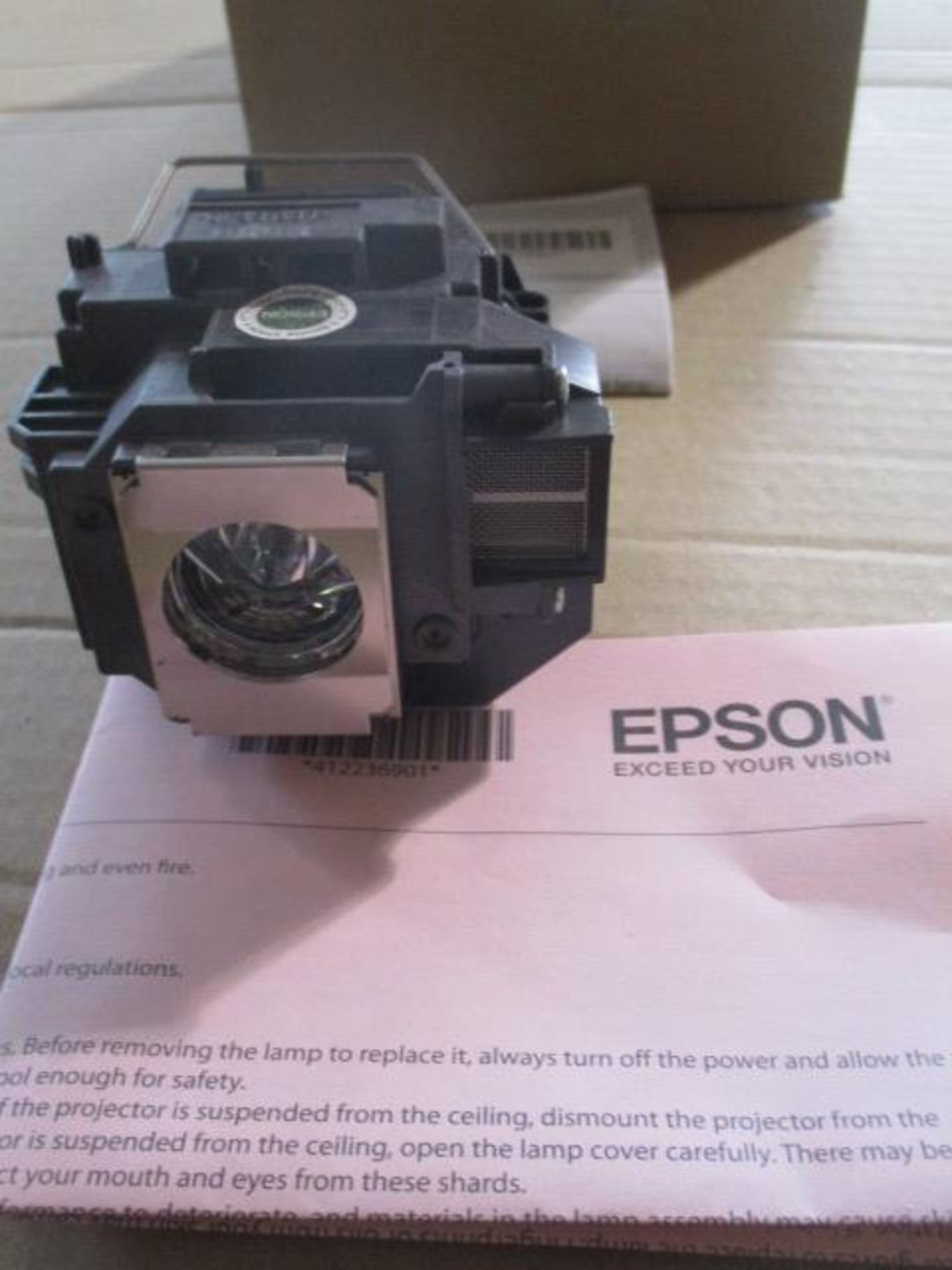 Epson ELPLP 58 original genuine projector lamp - Image 2 of 3