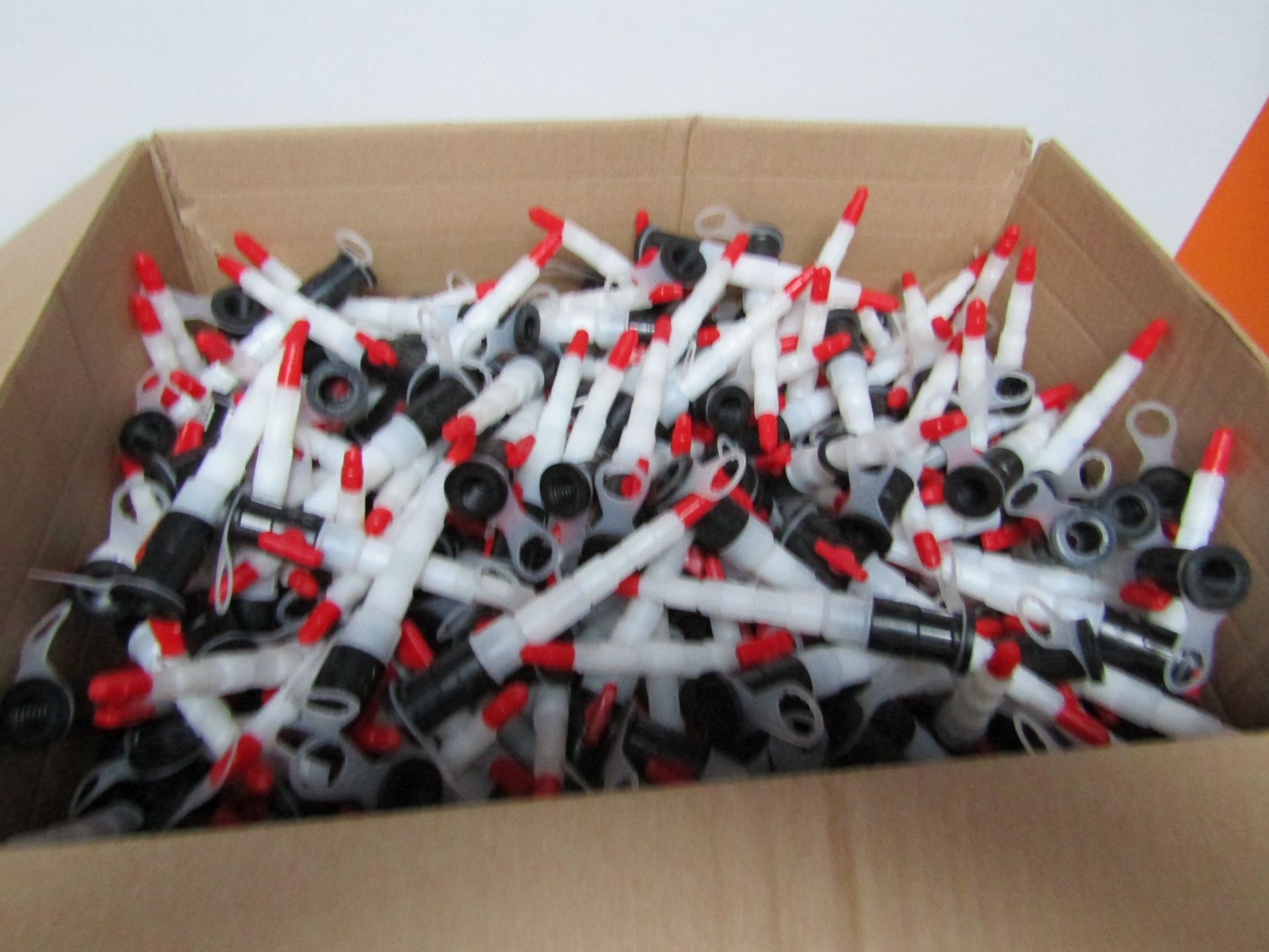 Approx. 442 Sealant Nozzles with Valves.