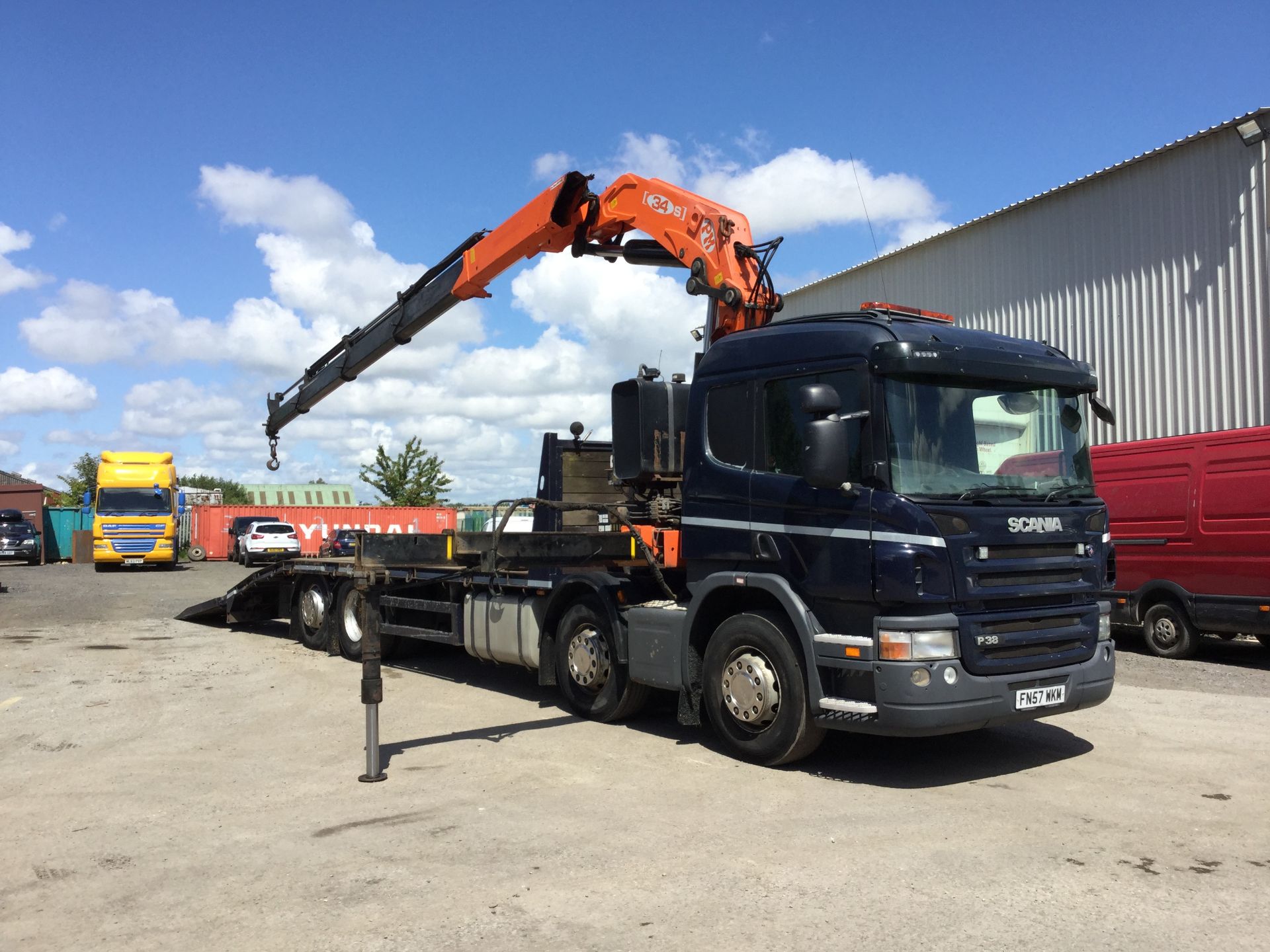 SCANIA P380 SRS 8x4 - Image 2 of 5