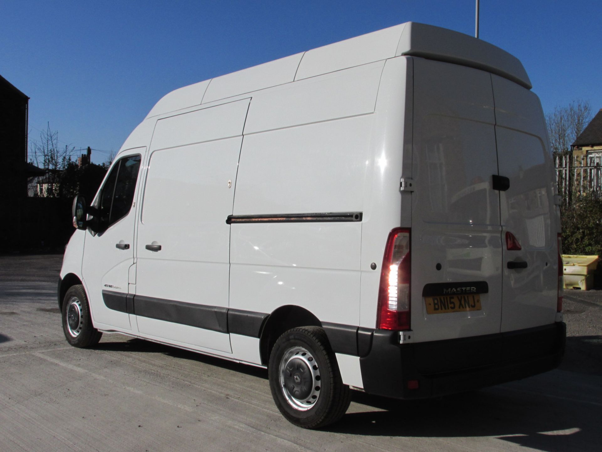 BN15 XNJ Renault Master MH35DCi 125High Roof Panel Van - 1 Owner - Image 5 of 20