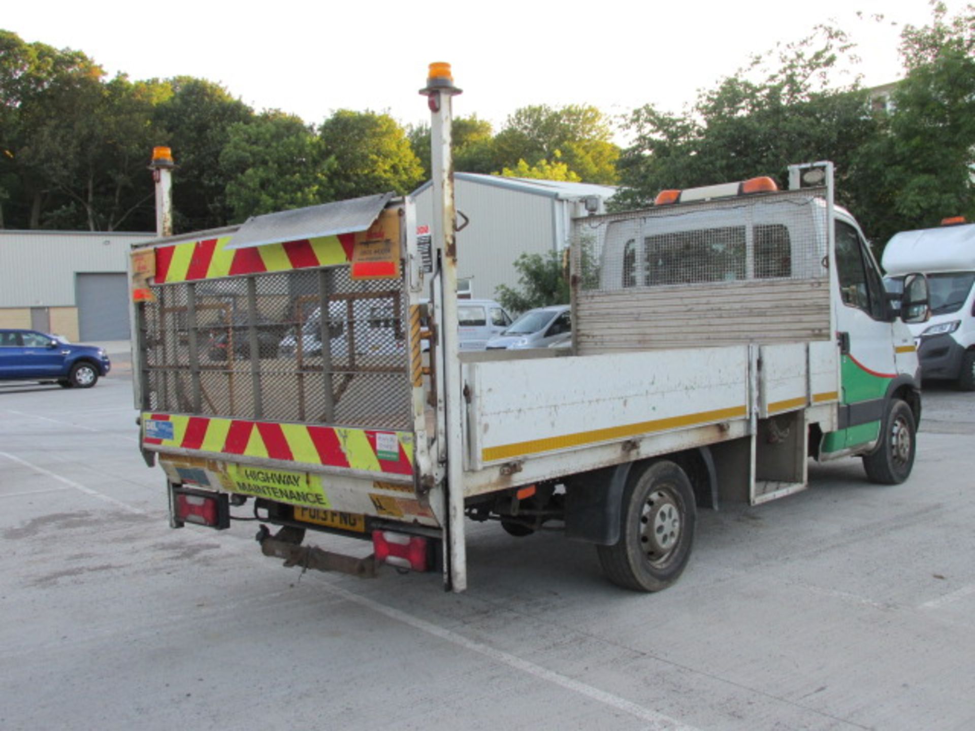 2013 Iveco Daily 35S13 Diesel Chassis Cab 3450 Wheelbase DropSide Pickup Truck with Tail Lift - Image 7 of 12