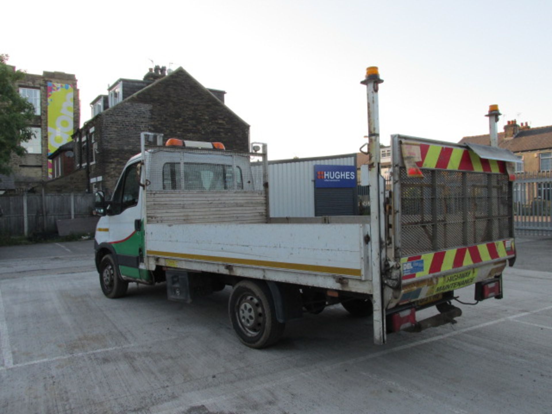 2013 Iveco Daily 35S13 Diesel Chassis Cab 3450 Wheelbase DropSide Pickup Truck with Tail Lift - Image 5 of 12