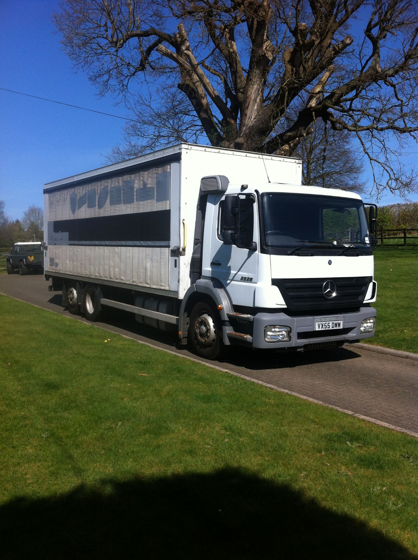 Mercedes Axor 2528Ll Curtain Side Road Friendly Suspension 3 Axle Rear Steer 6370Cc - Image 2 of 20