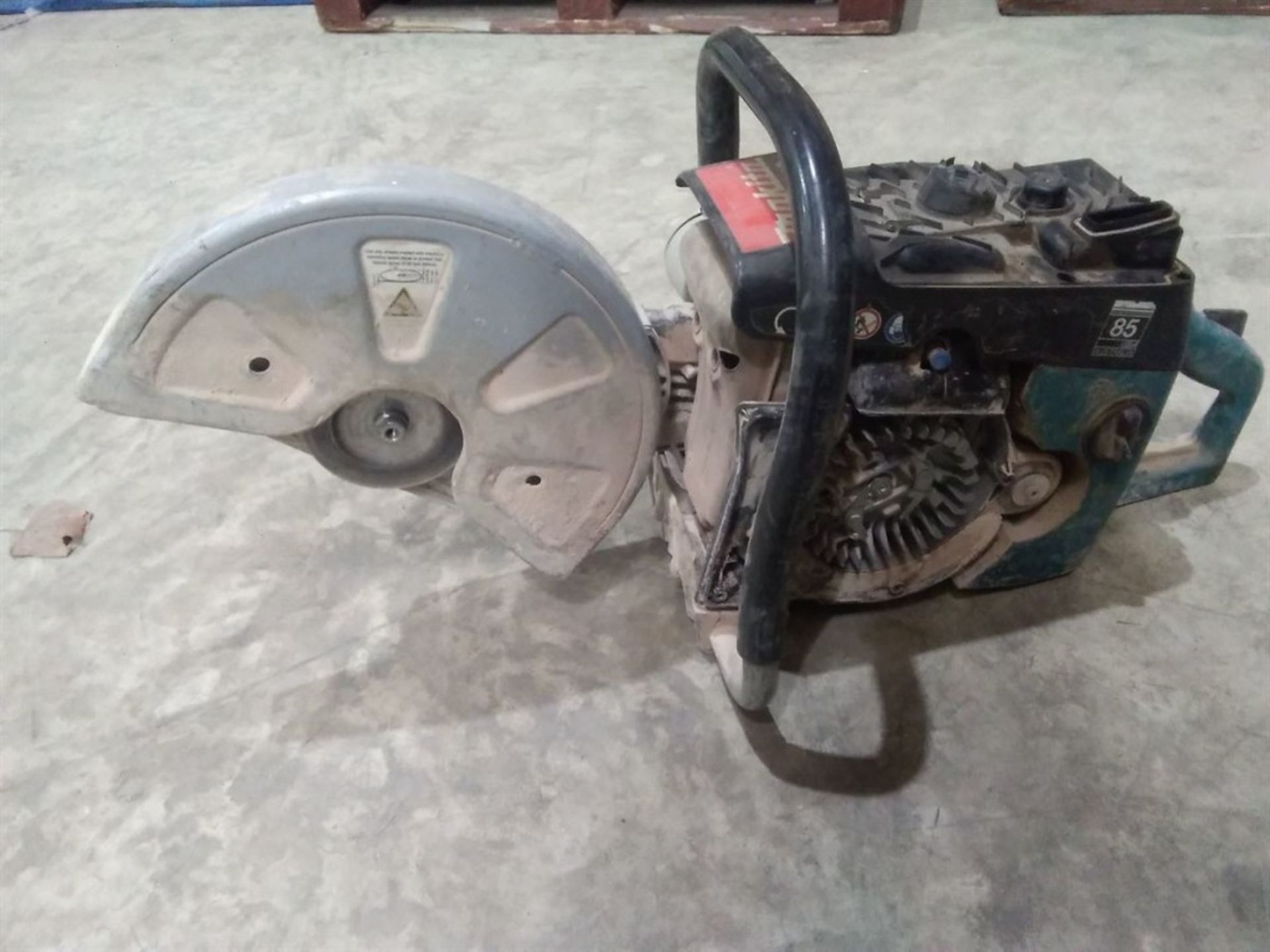 MAKITA Floor Saw