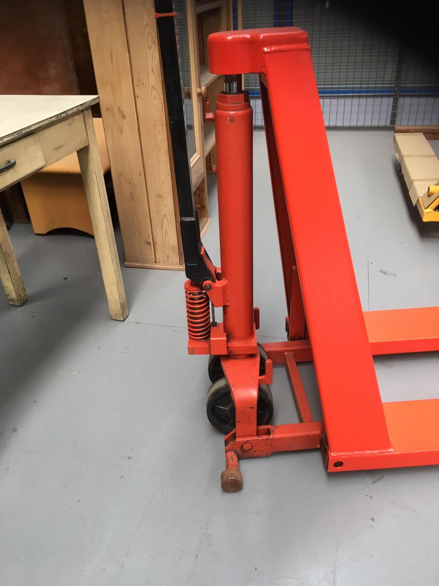 Toyota/Bt Rolatruc High Lift Hand Pallet Truck - Image 2 of 5