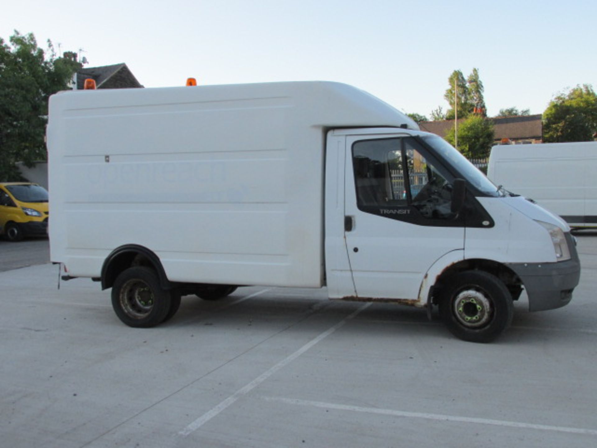 2007 Ford Transit 2.4 TDCi BOX Van - Ex BT - Night Heater / Cooker / Rear Swing Lift - Image 3 of 12