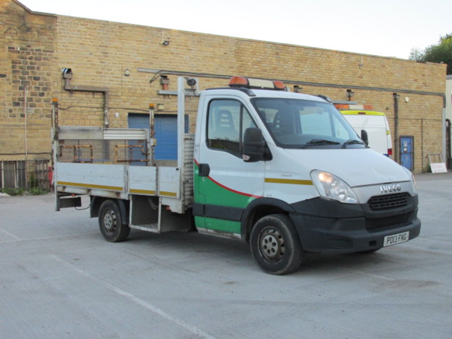 2013 Iveco Daily 35S13 Diesel Chassis Cab 3450 Wheelbase DropSide Pickup Truck with Tail Lift