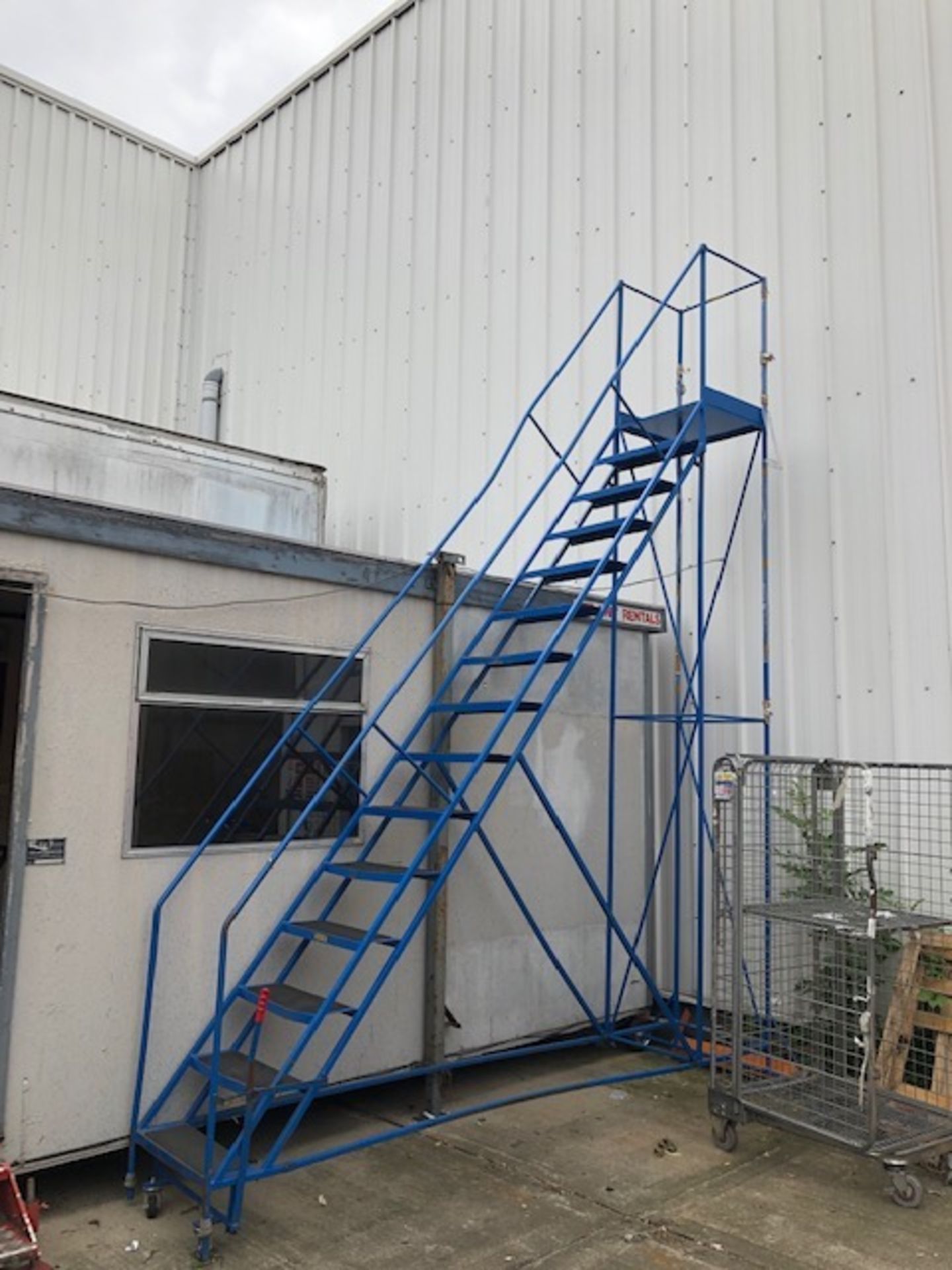 large warehouse / racking steps on wheels