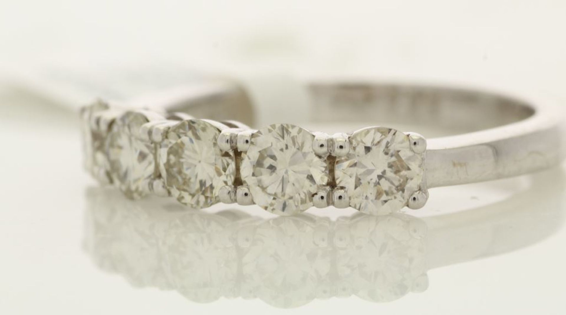 18ct White Gold Claw Set Semi Eternity Diamond Ring 1.18 - Image 2 of 3