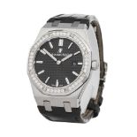 2010 Audemars Piguet Royal Oak Diamond Stainless Steel - 67651ST.ZZ.D002CR.01